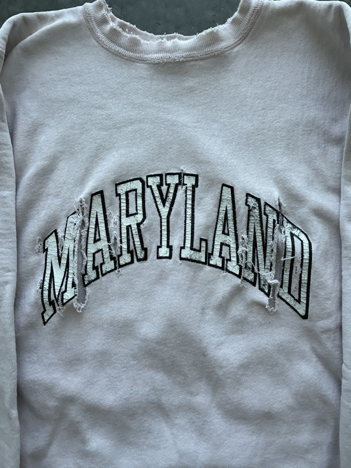 Champion Vintage 90s Maryland Reverse Weave Sweatshirt Thrashed Size US L / EU 52-54 / 3 - 2 Thumbnail