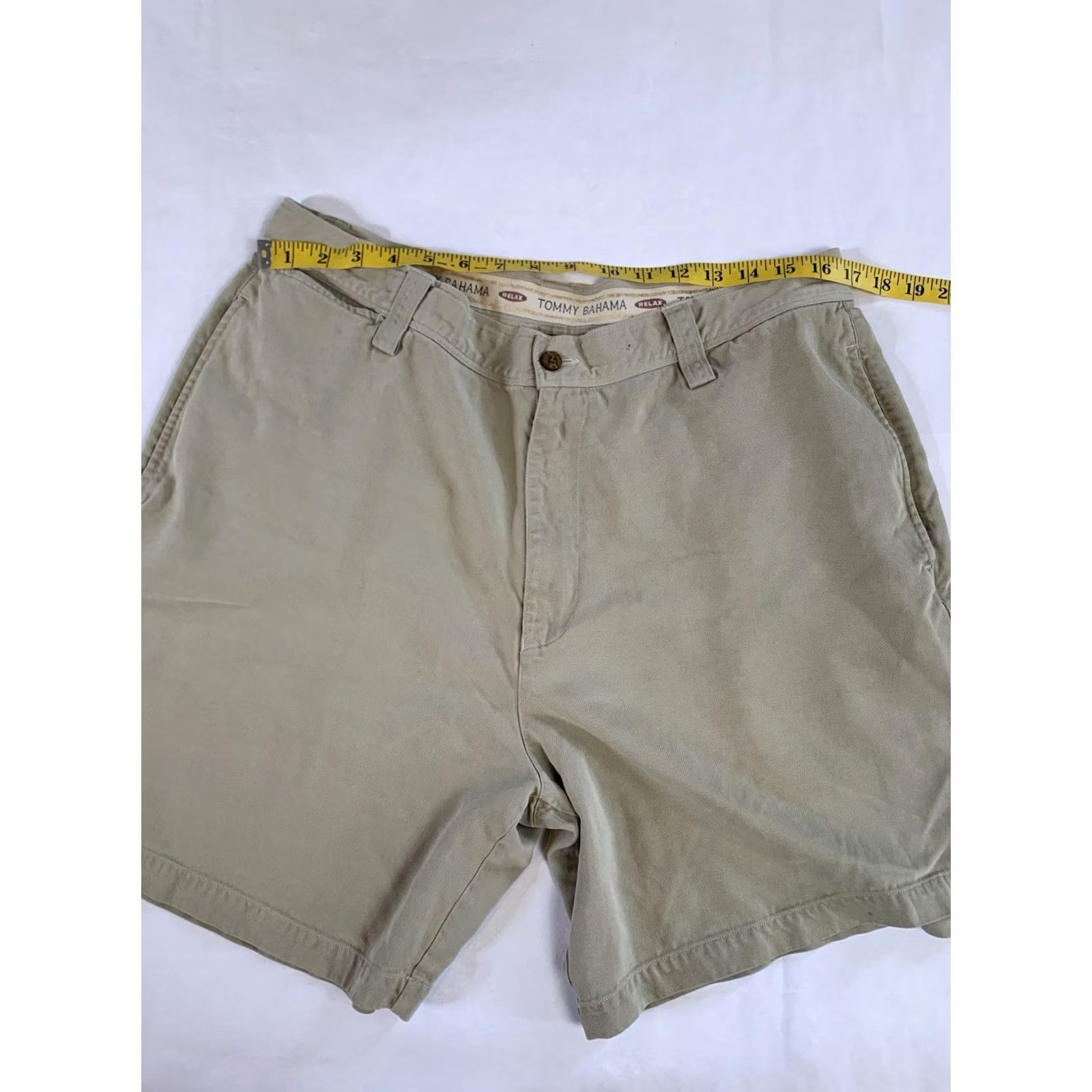 Tommy Bahama Tommy Bahama Shorts Mens 38 Beige Silk Chino Zip Pocket Logo Flat Front Relaxed Regular Pant Size US 38 / EU 54 - 7 Thumbnail