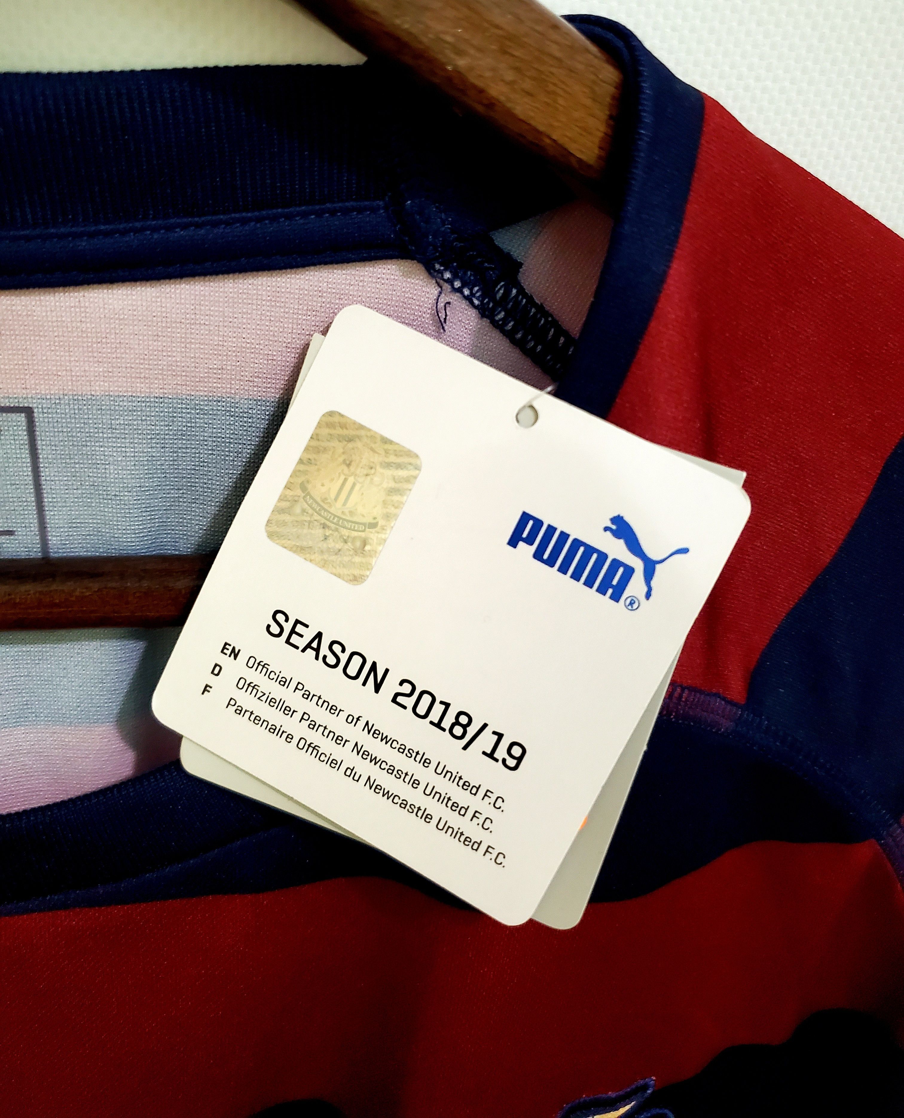 Puma NEWCASTLE PUMA 2018/2019 FOOTBALL SOCCER AWAY JERSEY Size US XXL / EU 58 / 5 - 4 Thumbnail