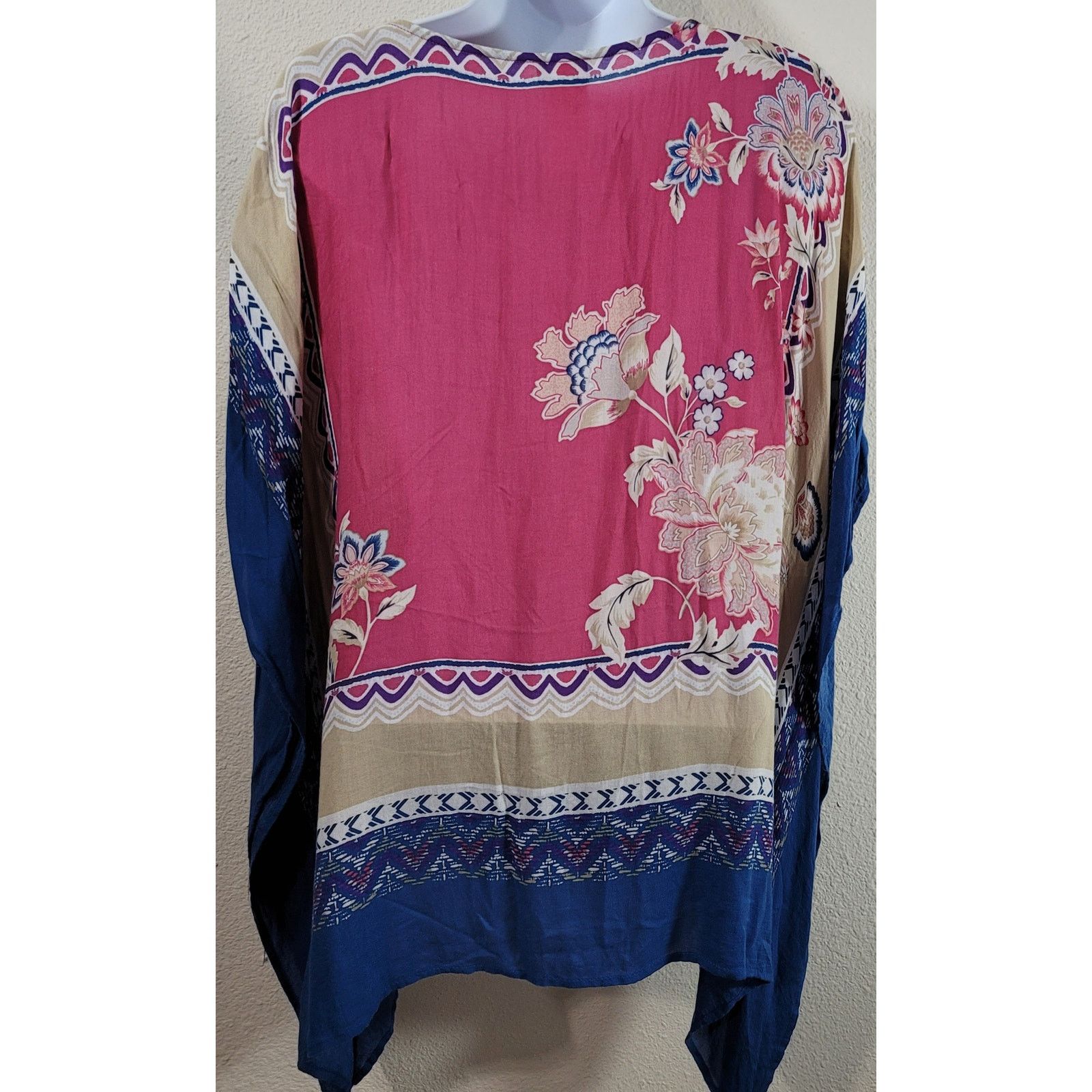 Chicos Chico's Pink Blue Floral Print Top Small Medium Boho Flowy Size M / US 6-8 / IT 42-44 - 2 Thumbnail