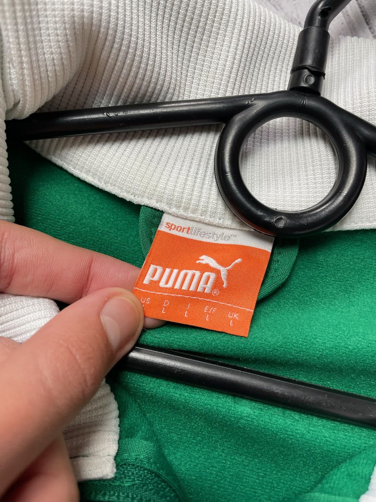 Vintage Vintage puma Sporting soccer jacket size L green Size US L / EU 52-54 / 3 - 6 Thumbnail