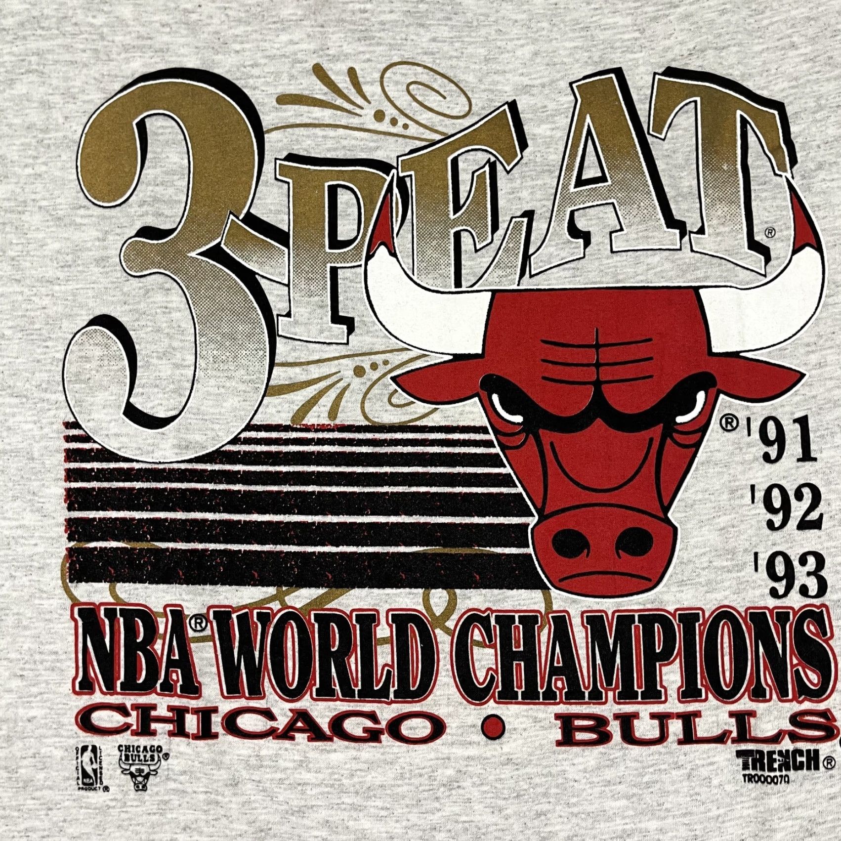 NBA VINTAGE Chicago Bulls Shirt Mens 2XL Gray Graphic Tee NB A Champions 1990s 3x Champions Mens Shirt Size US XXL / EU 58 / 5 - 2 Thumbnail