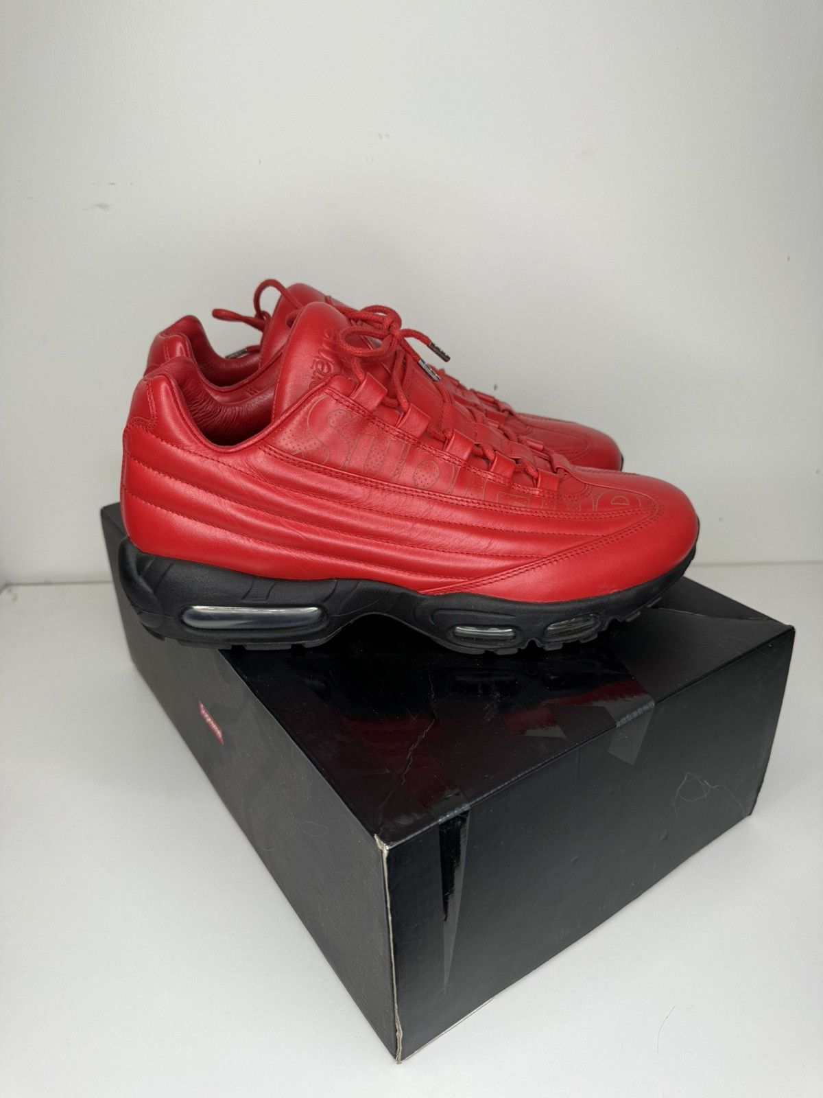 Nike × Supreme Supreme 95 Lux Size US 10 / EU 43 - 2 Thumbnail