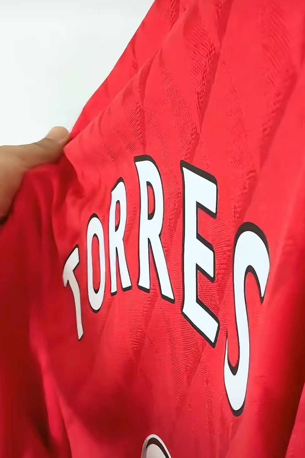 Other 2011 2012 Liverpool #9 Torres Jersey L Size US L / EU 52-54 / 3 - 3 Thumbnail
