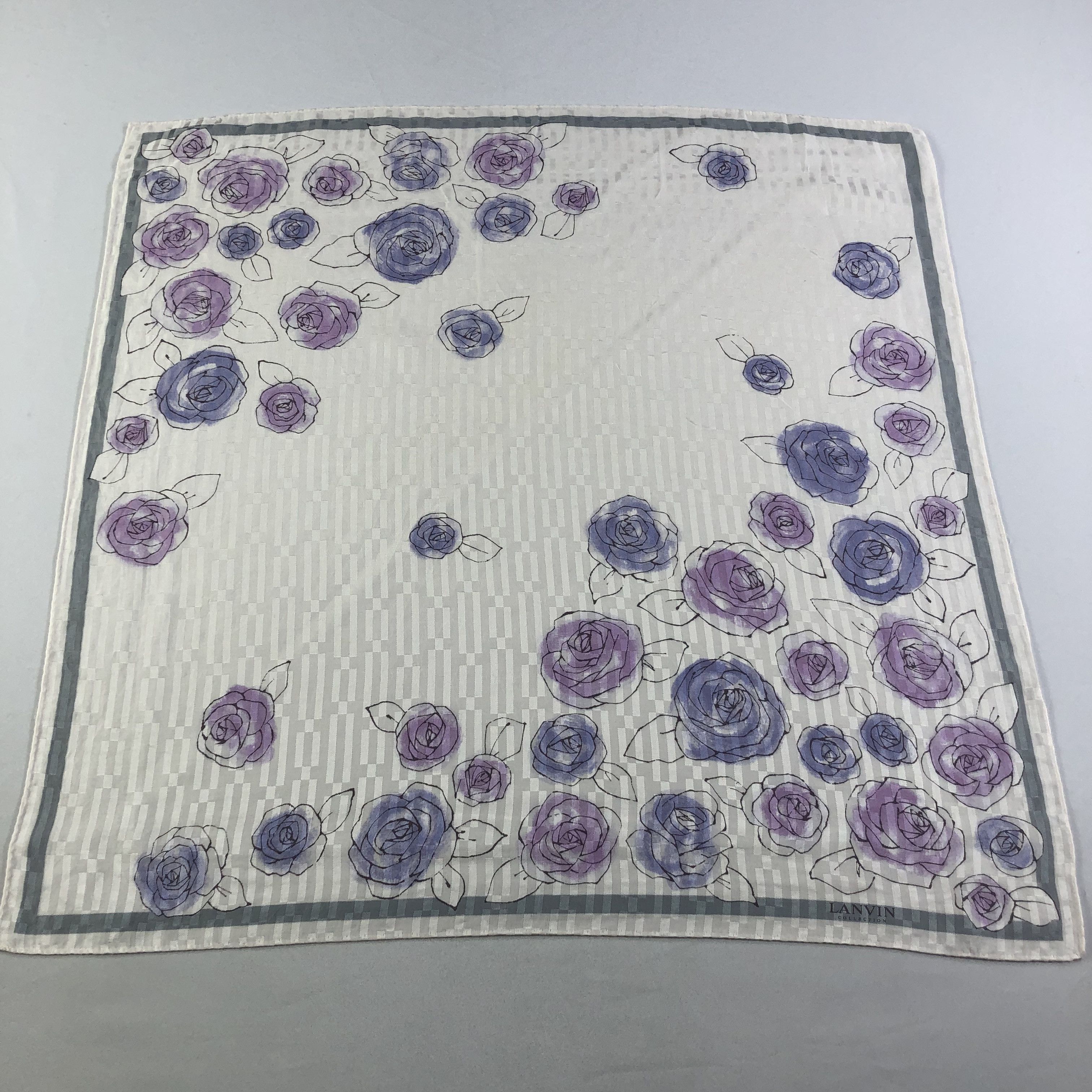 Lanvin Lanvin Roses Handkerchief Neckerchief Bandana H1894 Size ONE SIZE - 1 Thumbnail