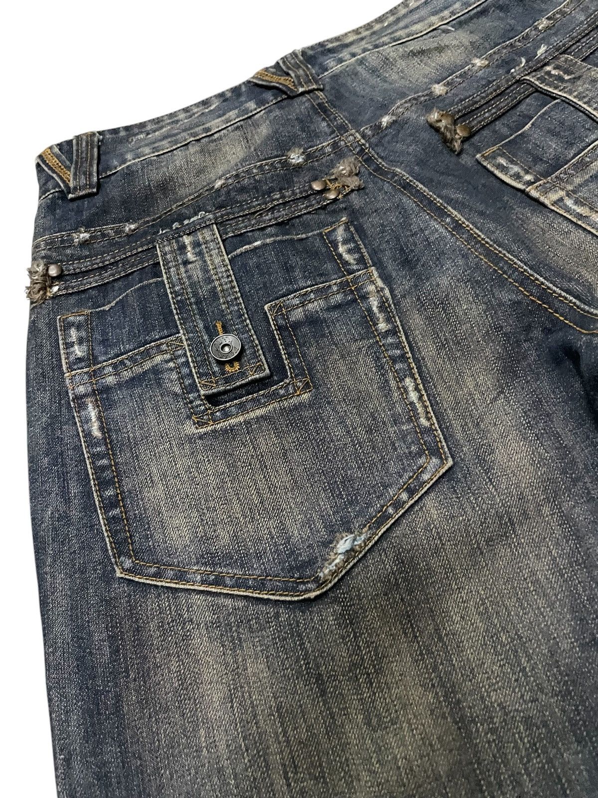 Hysteric Glamour × Japanese Brand × Valentino Rudolph Valentino Japan Mud Wash Baggy Loose Jeans Size US 32 / EU 48 - 16 Thumbnail