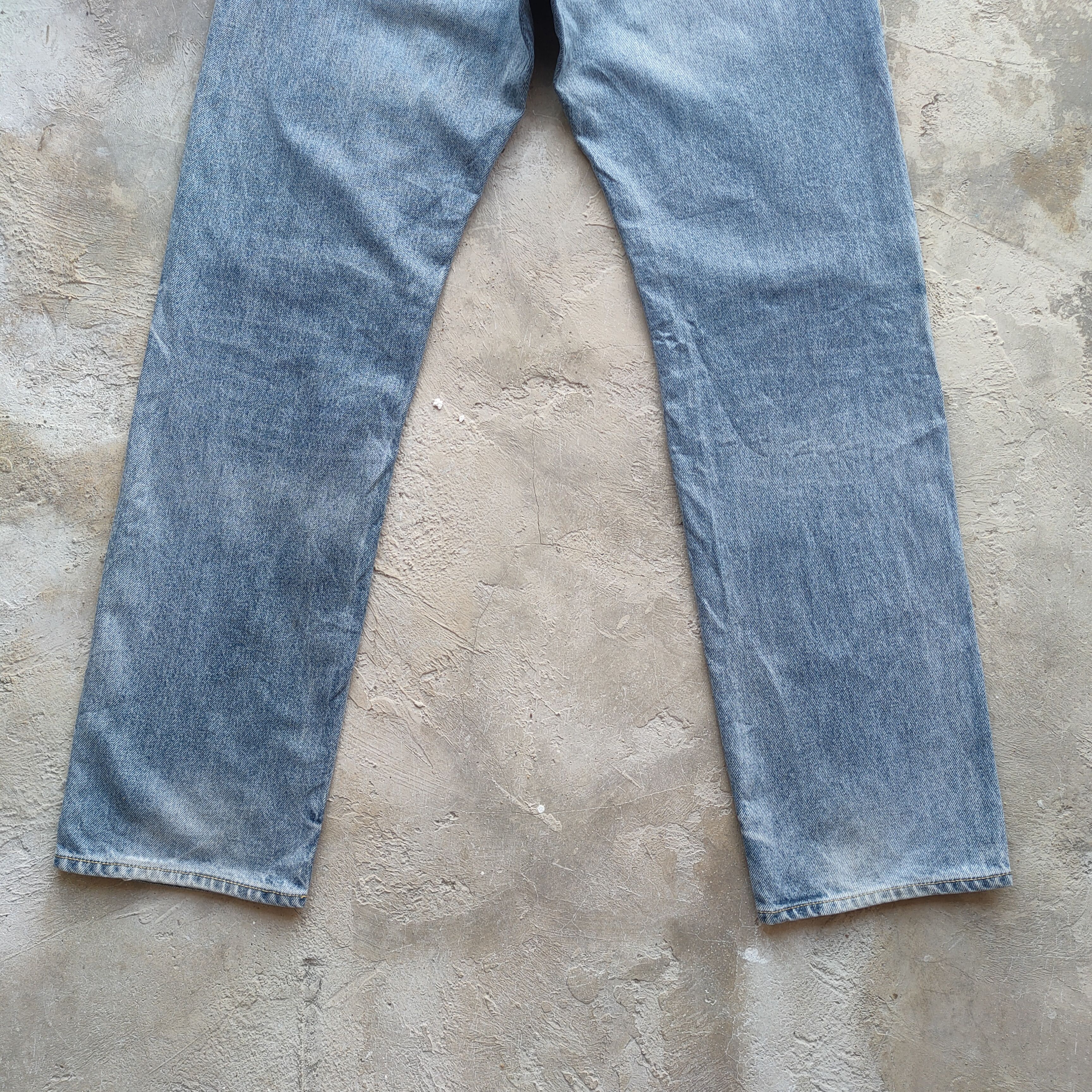 Japanese Brand W33 VINTAGE JAPANESE GU DISTRESSED FADED JEANS DENIM PANTS Size US 33 - 10 Thumbnail