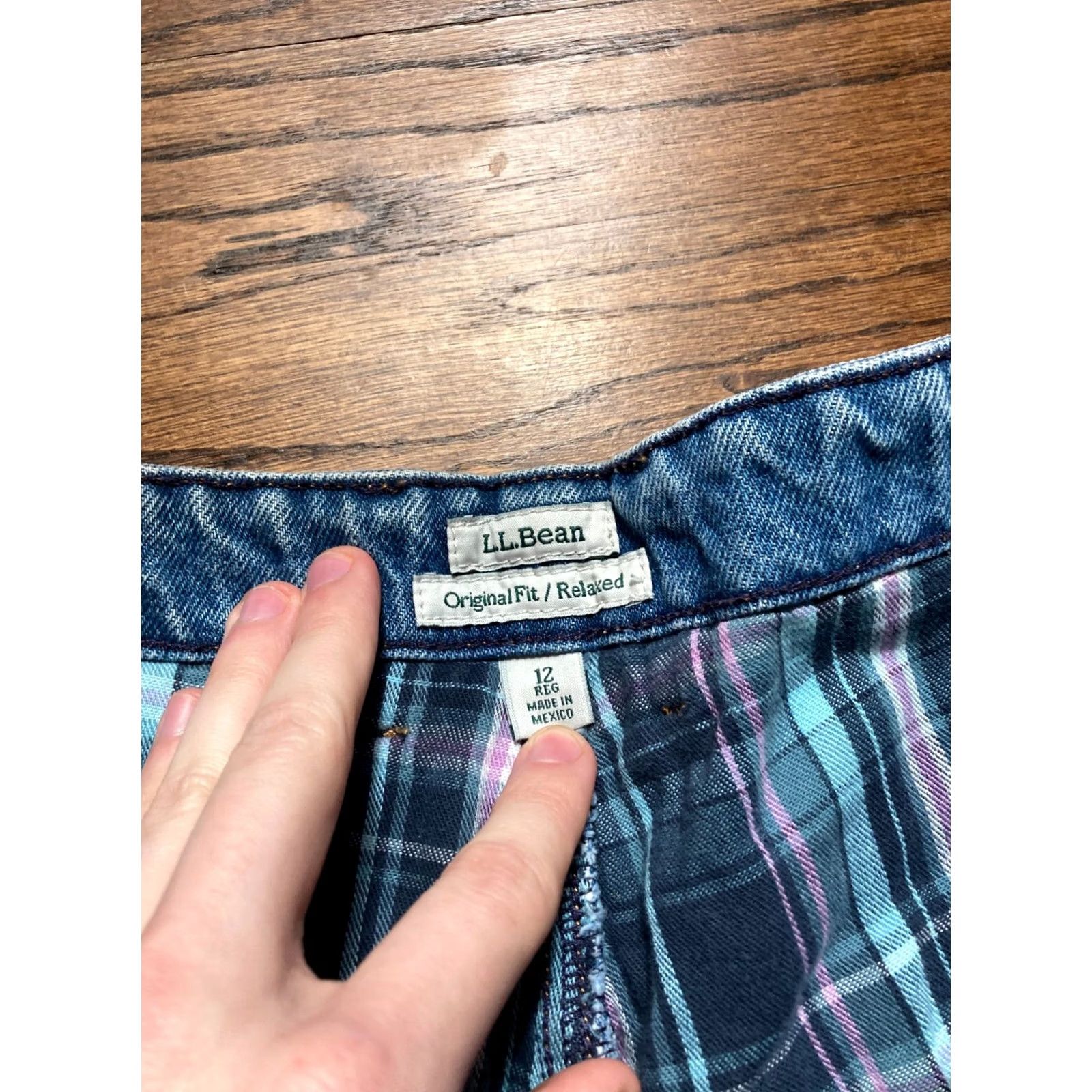 Vintage VINTAGE L.L.Bean Jeans Relaxed Flannel Plaid Mom Jeans Womens 12 Regular Elastic Waist Blue 90s Western Cowgirl Logo Tartan 5-Pocket Inseam 30" Size 34" / US 12 / IT 48 - 6 Thumbnail