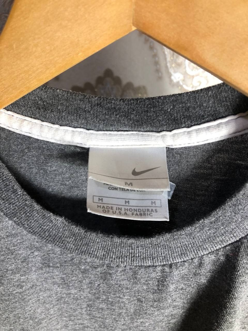 Nike Vintage Nike Retro Swoosh Logo Drill T-shirt USA Y2K 90s Size US M / EU 48-50 / 2 - 4 Thumbnail