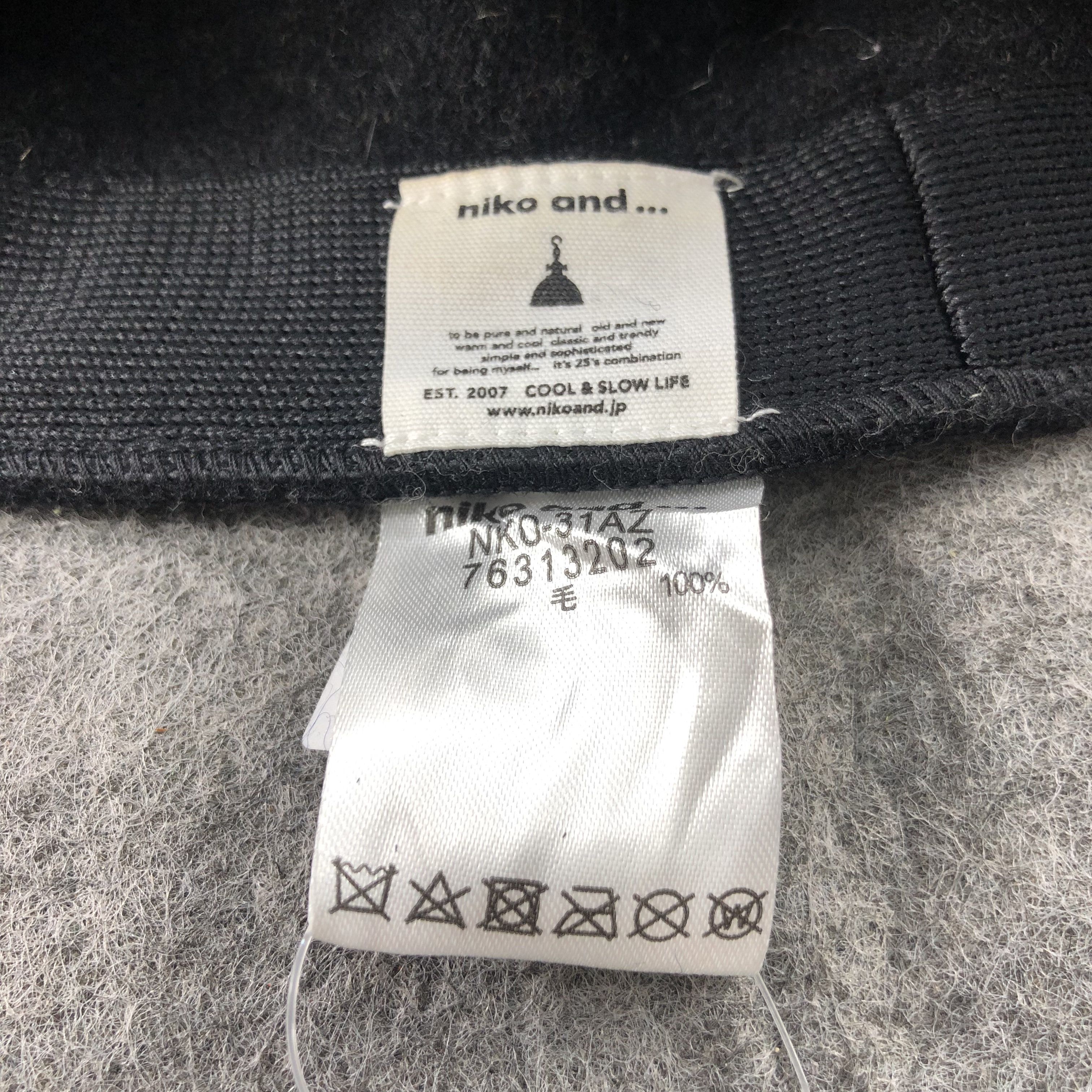 Japanese Brand Niko and.... Beanie Snowcap Snow Hat Barret B407 Size ONE SIZE - 6 Thumbnail