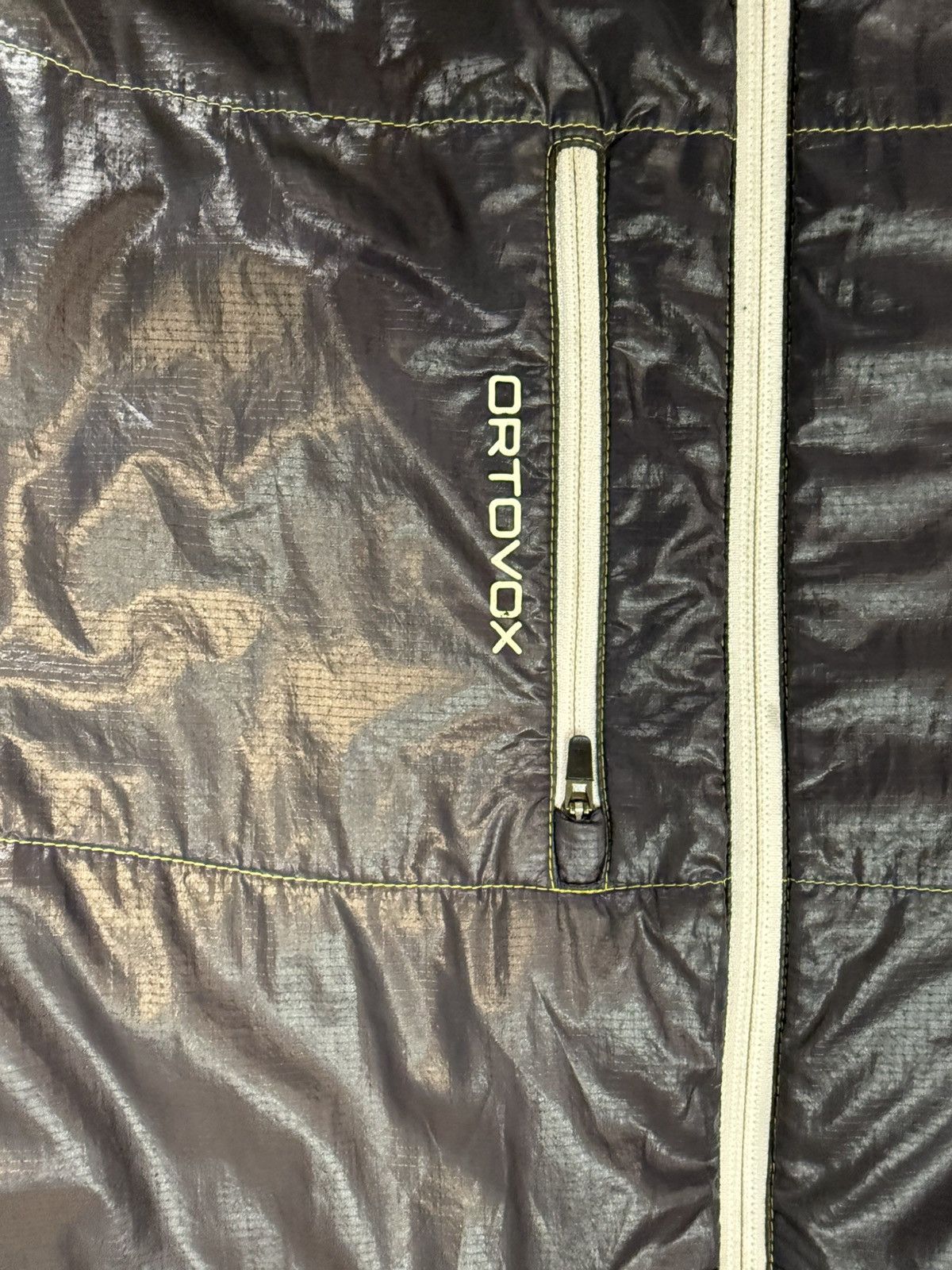 ORTOVOX Ortovox Swisswool Reversible Jacket Men L Insulated Outdoor Size US L / EU 52-54 / 3 - 24 Thumbnail