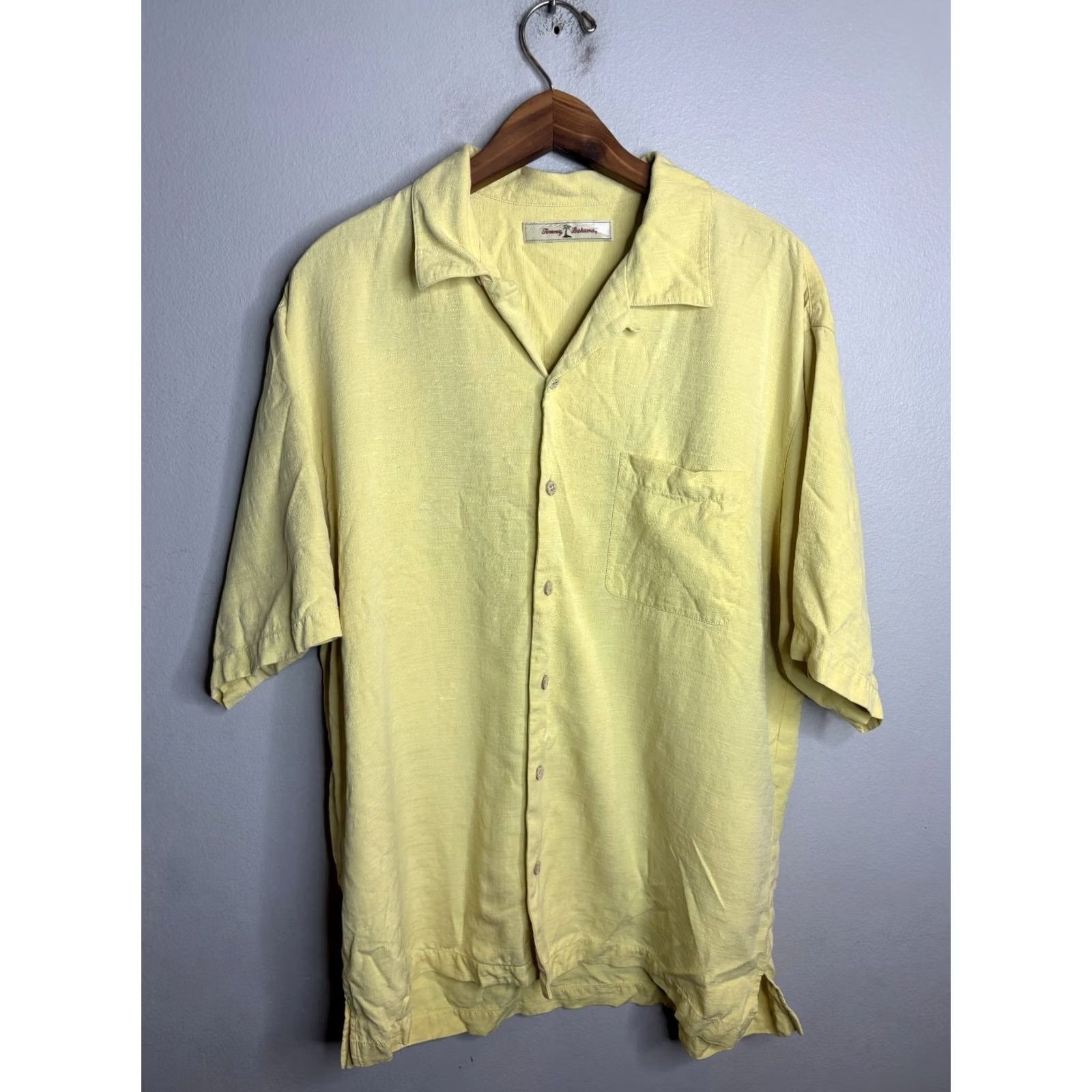 Tommy Bahama Tommy Bahama Silk Mens L Yellow Embroidered Off The Deep End Drink 4147 Shirt Button-Up Hawaiian Size US L / EU 52-54 / 3 - 3 Thumbnail