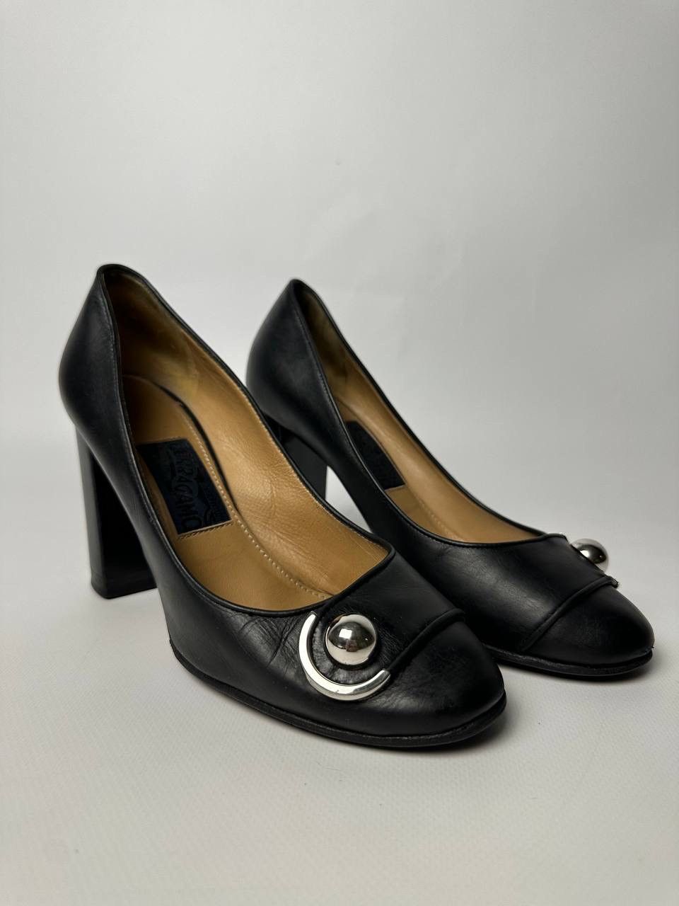 Salvatore Ferragamo Salvatore Ferragamo Black Leather Block Heel Pumps Size US 7 / IT 37 - 1 Thumbnail