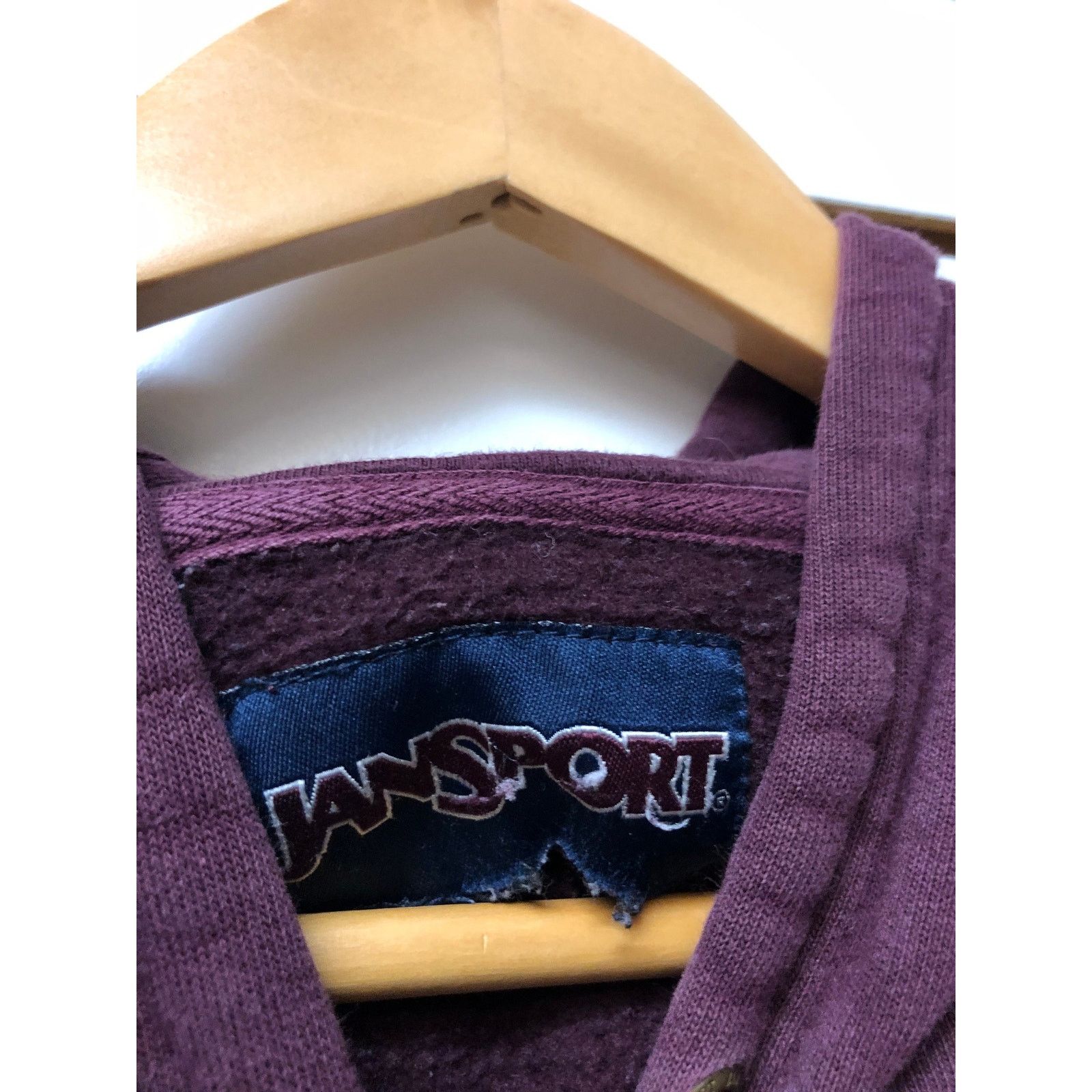 Jansport university of Minnesota Duluth bulldogs hoodie size medium Size US M / EU 48-50 / 2 - 3 Thumbnail