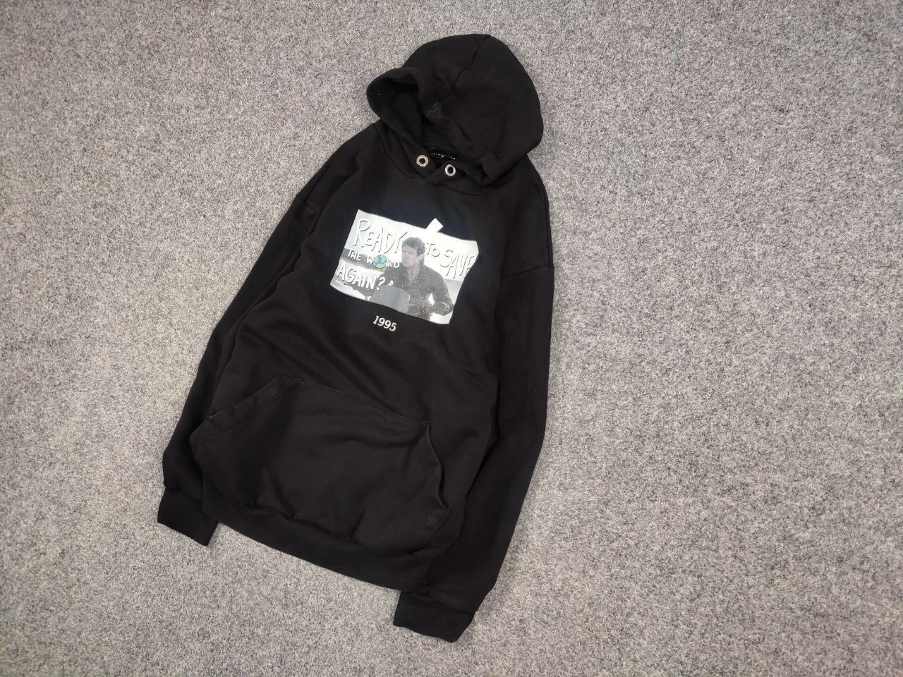Japanese Brand Throwback Design Black Graphic Logo Hoodie Size US L / EU 52-54 / 3 - 3 Thumbnail