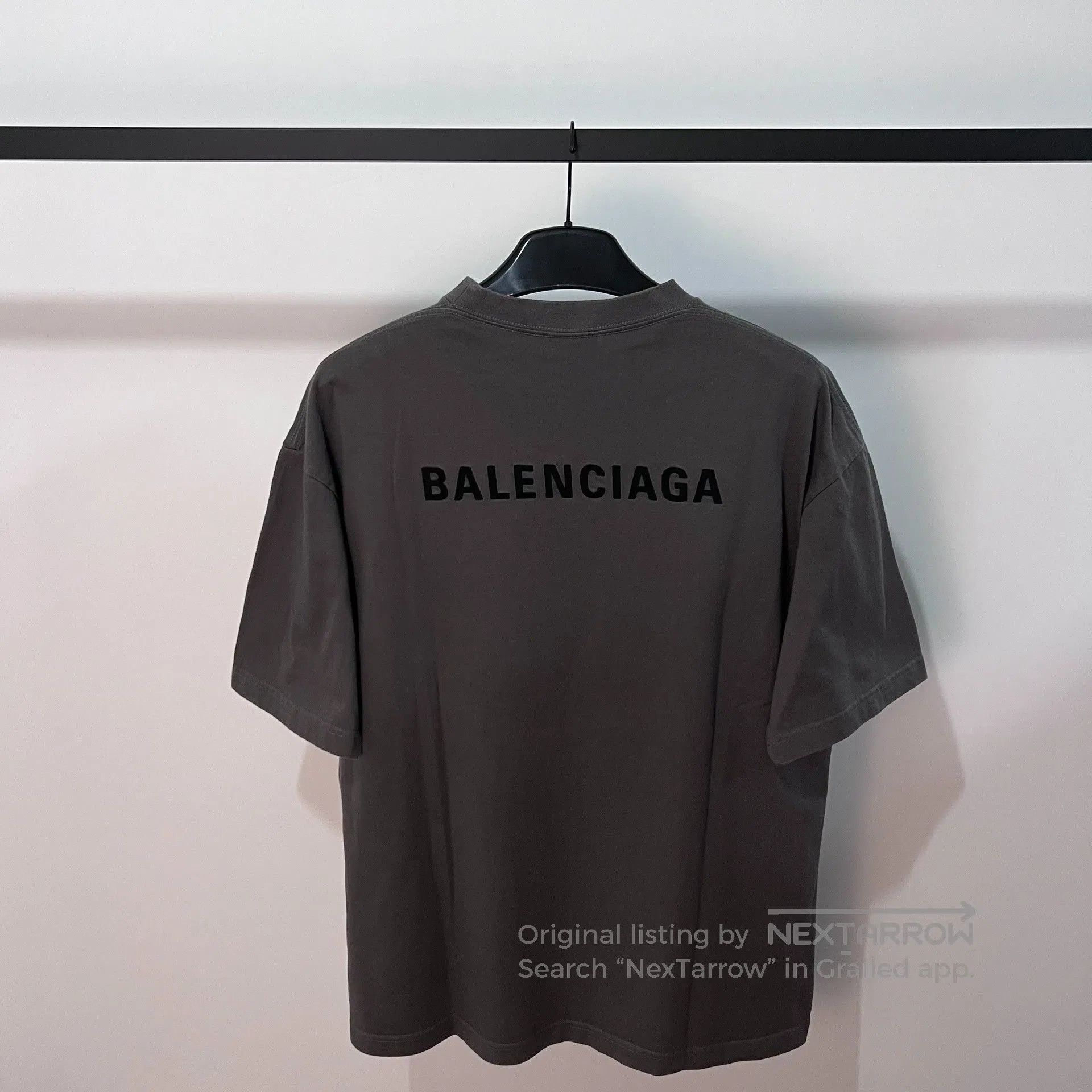 Balenciaga balenciaga gray embroidered short sleeve t. Size US S / EU 44-46 / 1 - 2 Thumbnail