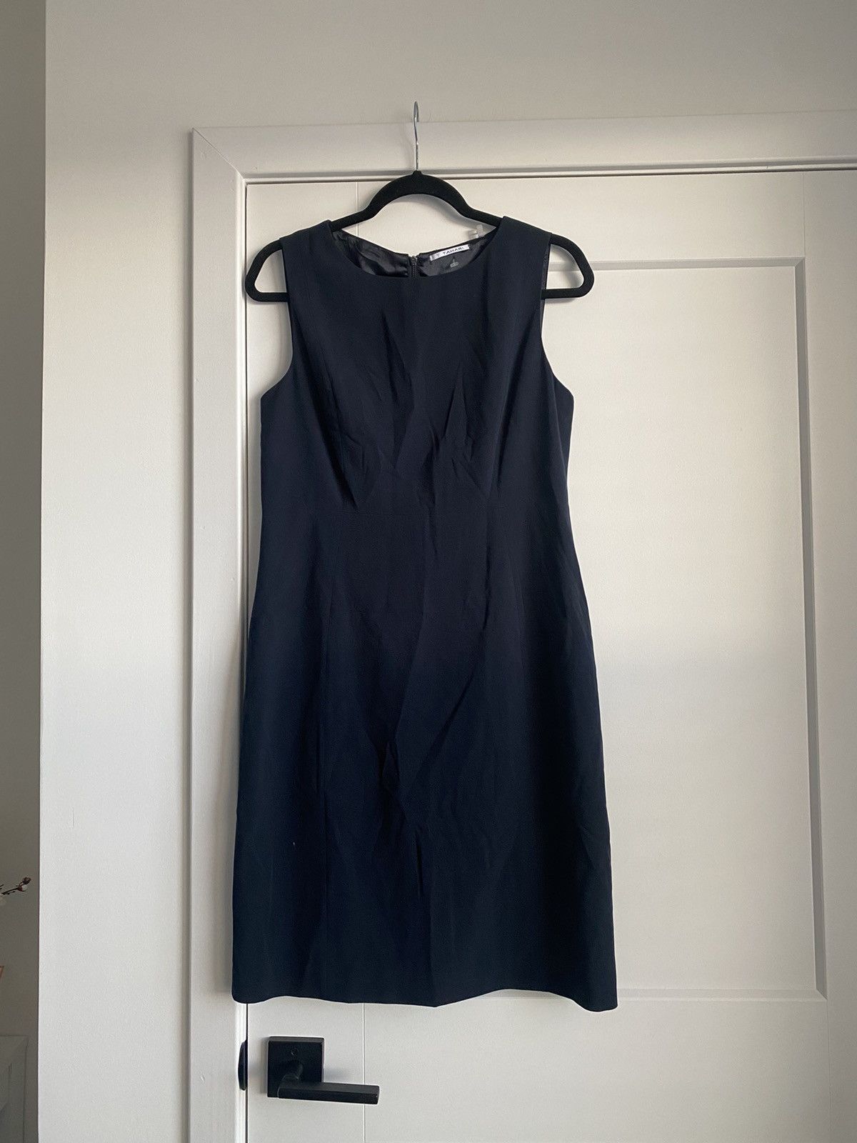 Elie Tahari Elie Tahari Arthur S Levine Women Sheath Dress Navy Size 8 Size M / US 6-8 / IT 42-44 - 2 Thumbnail