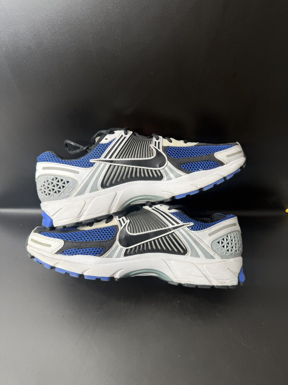 Nike Nike Vomero 5 Size US 11.5 / EU 44-45 - 4 Thumbnail