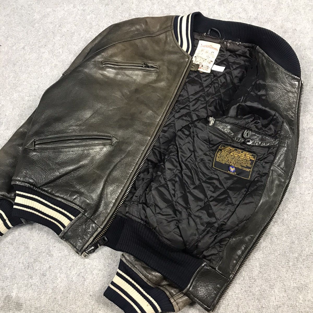 Avirex AVIREX BOMBER LEATHER JACKET BIG LOGO SUN FADED LEATHER Size US XS / EU 42 / 0 - 10 Thumbnail
