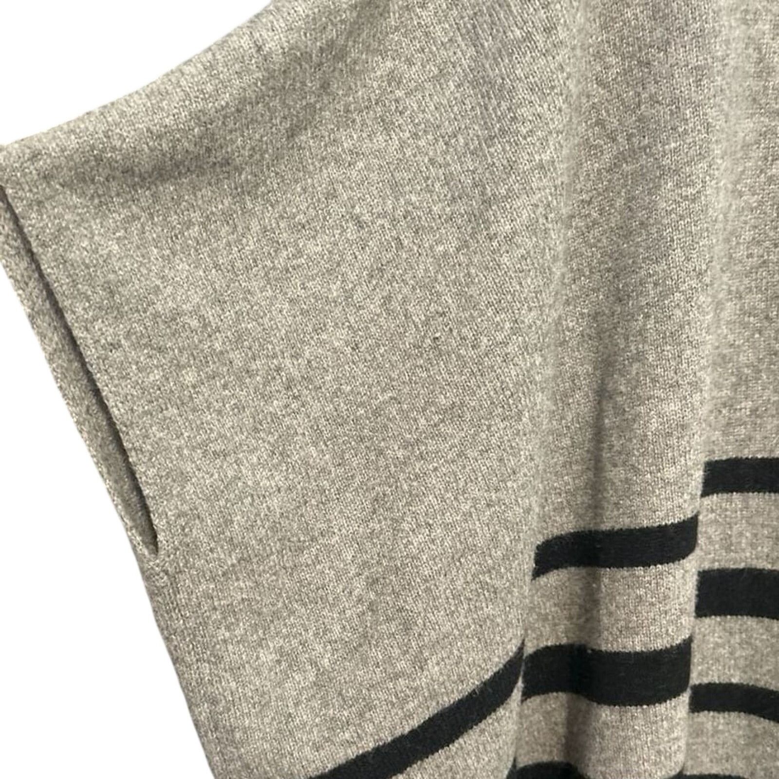 Elie Tahari Tahari Gray Stripe Wool & Yak Blend Cowl Neck Poncho Sweater Size L / US 10 / IT 46 - 2 Thumbnail