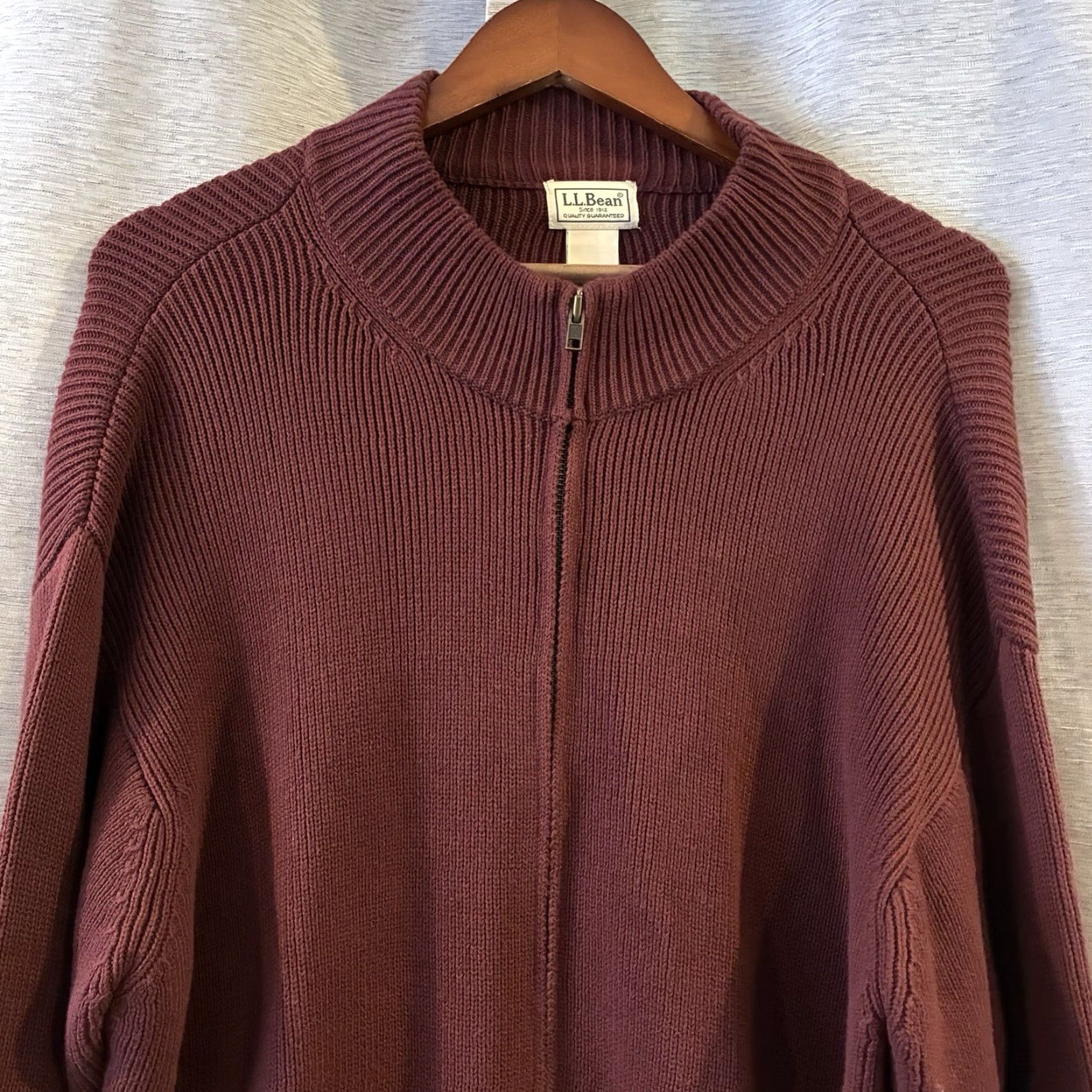 Vintage L.L. Bean Sweater Mens XL Burgundy Full Zip Mock Neck Cotton Pockets Zipper Heavyweight Knit Size US XL / EU 56 / 4 - 3 Thumbnail
