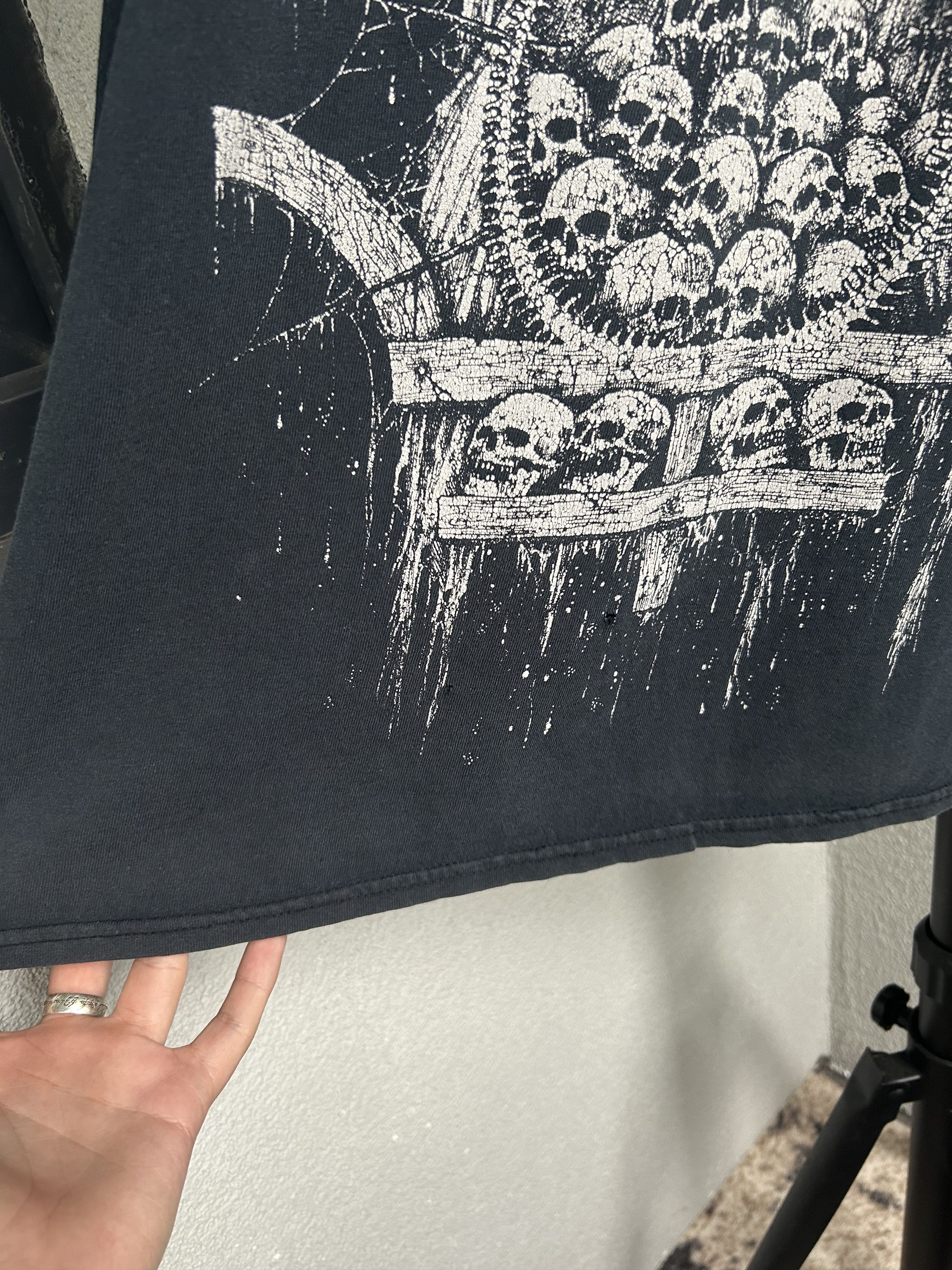 Band Tees × Vintage Vintage 2000s Carnifex Deathcore Metal Band T-shirt Size US L / EU 52-54 / 3 - 12 Thumbnail