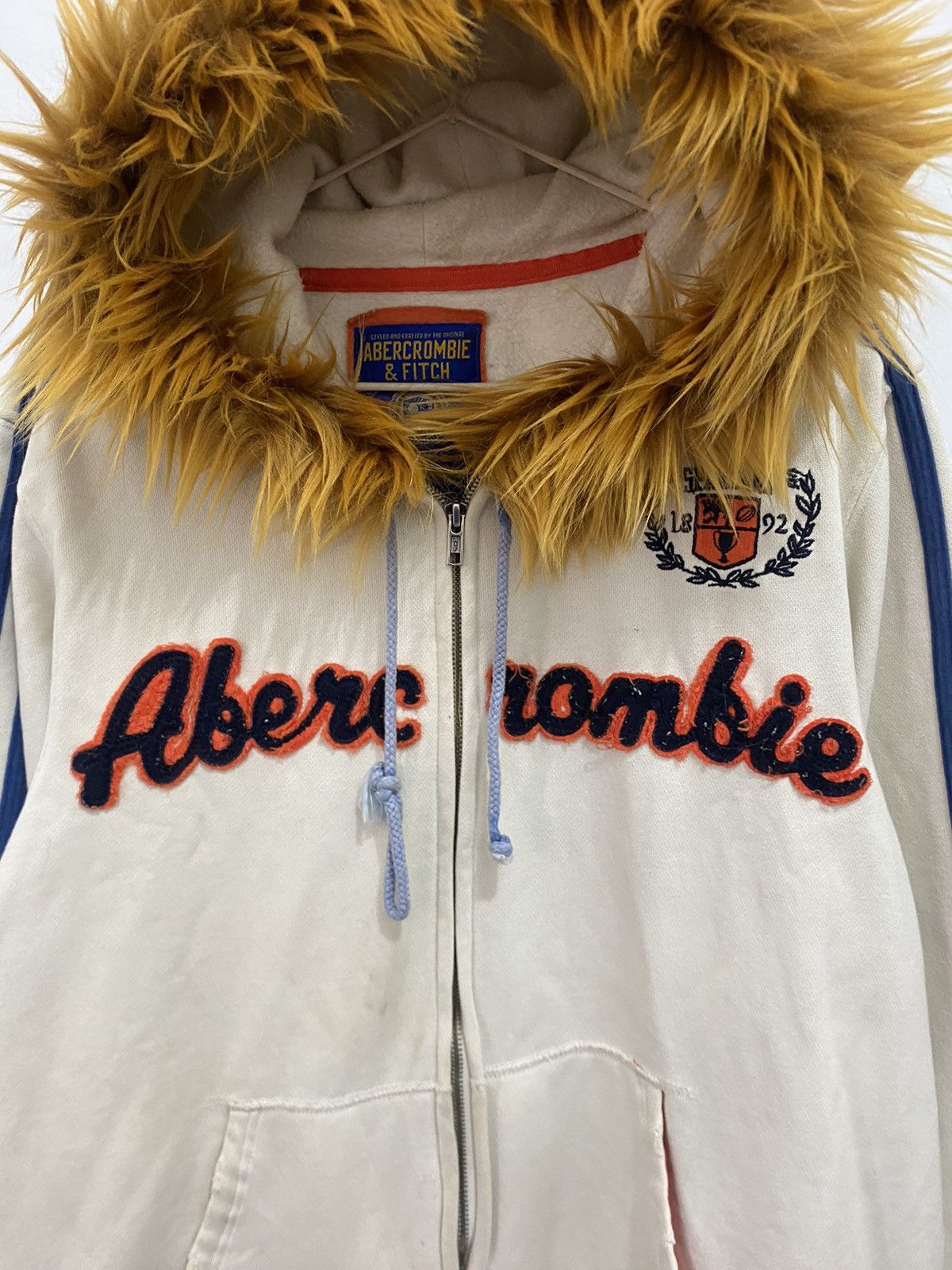 Abercrombie & Fitch 💥Le Grande Bleu (L.G.B)💥Abercrombie Fur Hoodie LGB style Size US M / EU 48-50 / 2 - 6 Thumbnail