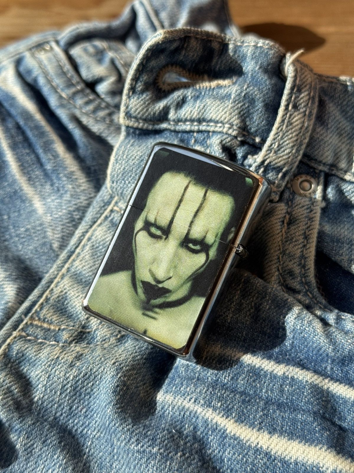 Marilyn Manson 🫨Marilyn Manson vintage two sides CIGAR LIGHTER Size ONE SIZE - 4 Thumbnail