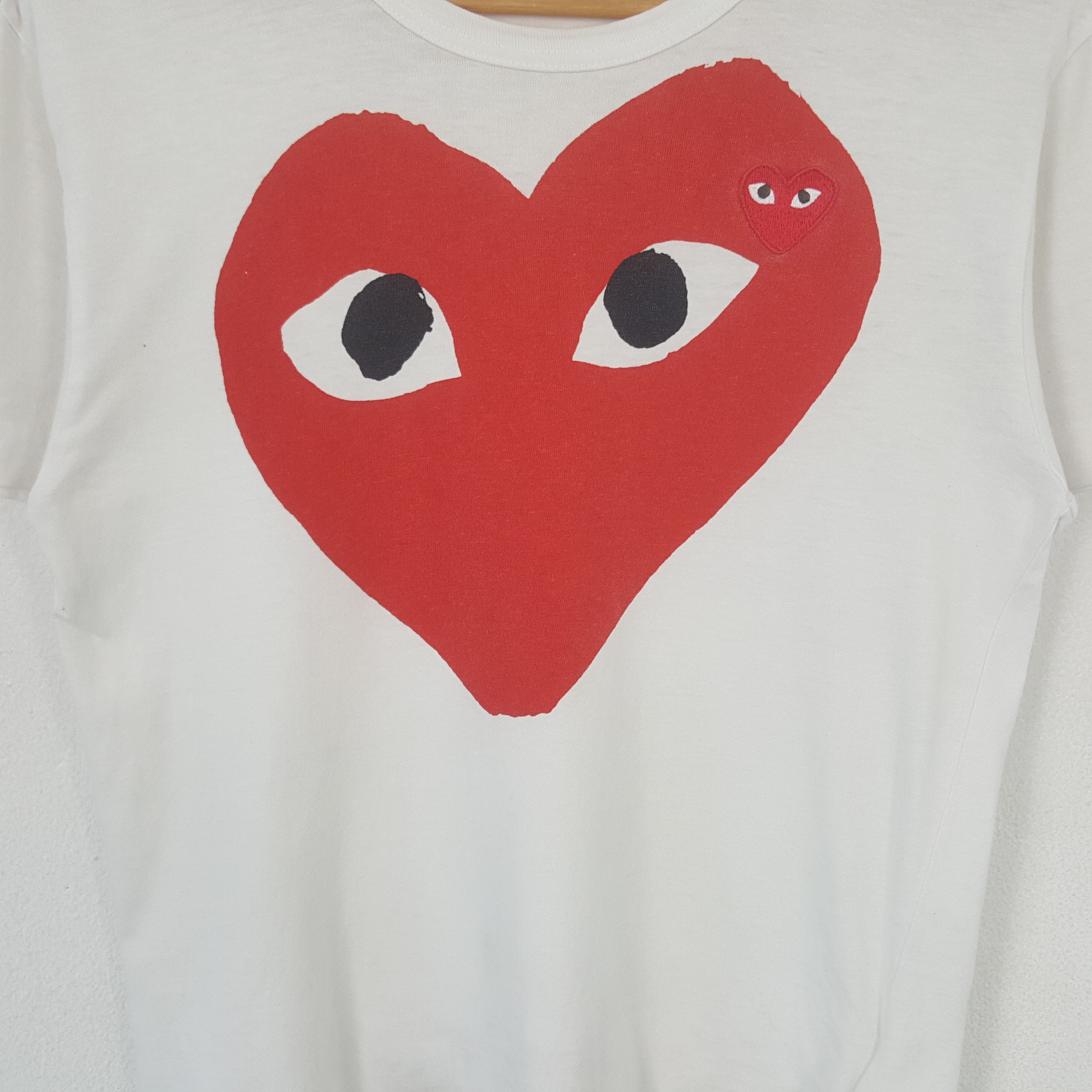 Comme des Garcons PLAY Vintage Comme des Garcons Designerr Tshirt RR20 Size US S / EU 44-46 / 1 - 2 Thumbnail