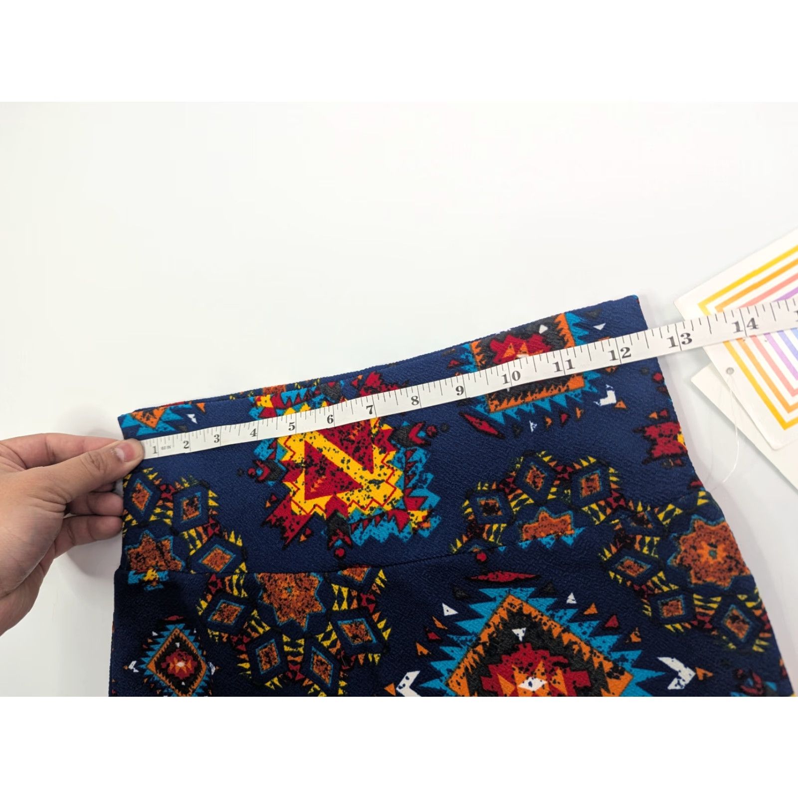 Vintage NWT LuLaRoe Cassie Midi Skirt XS Blue Aztec Geometric Print Size 26" / US 2 / IT 38 - 4 Thumbnail