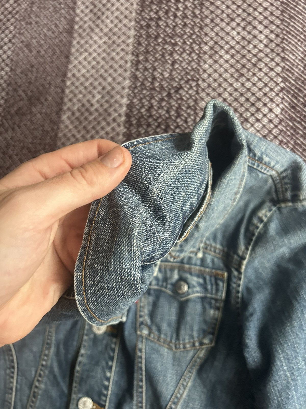 Levi's Vintage Levis Denim Y2K Jeans Jacket 90s Faded Washed Size M Size M / US 6-8 / IT 42-44 - 8 Thumbnail
