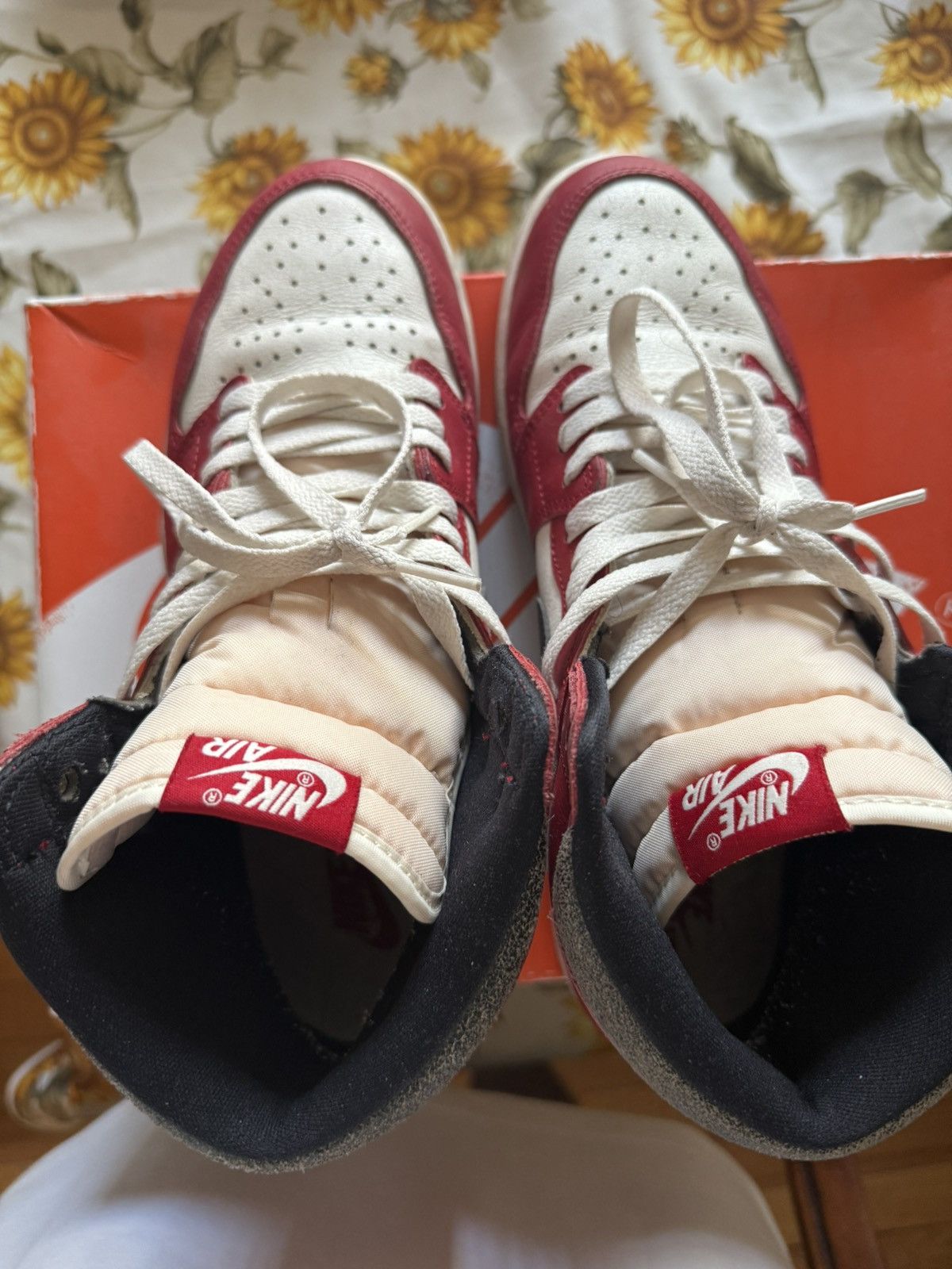Jordan Brand Jordan 1 “Lost & Found” Chicago Size US 11 / EU 44 - 4 Thumbnail