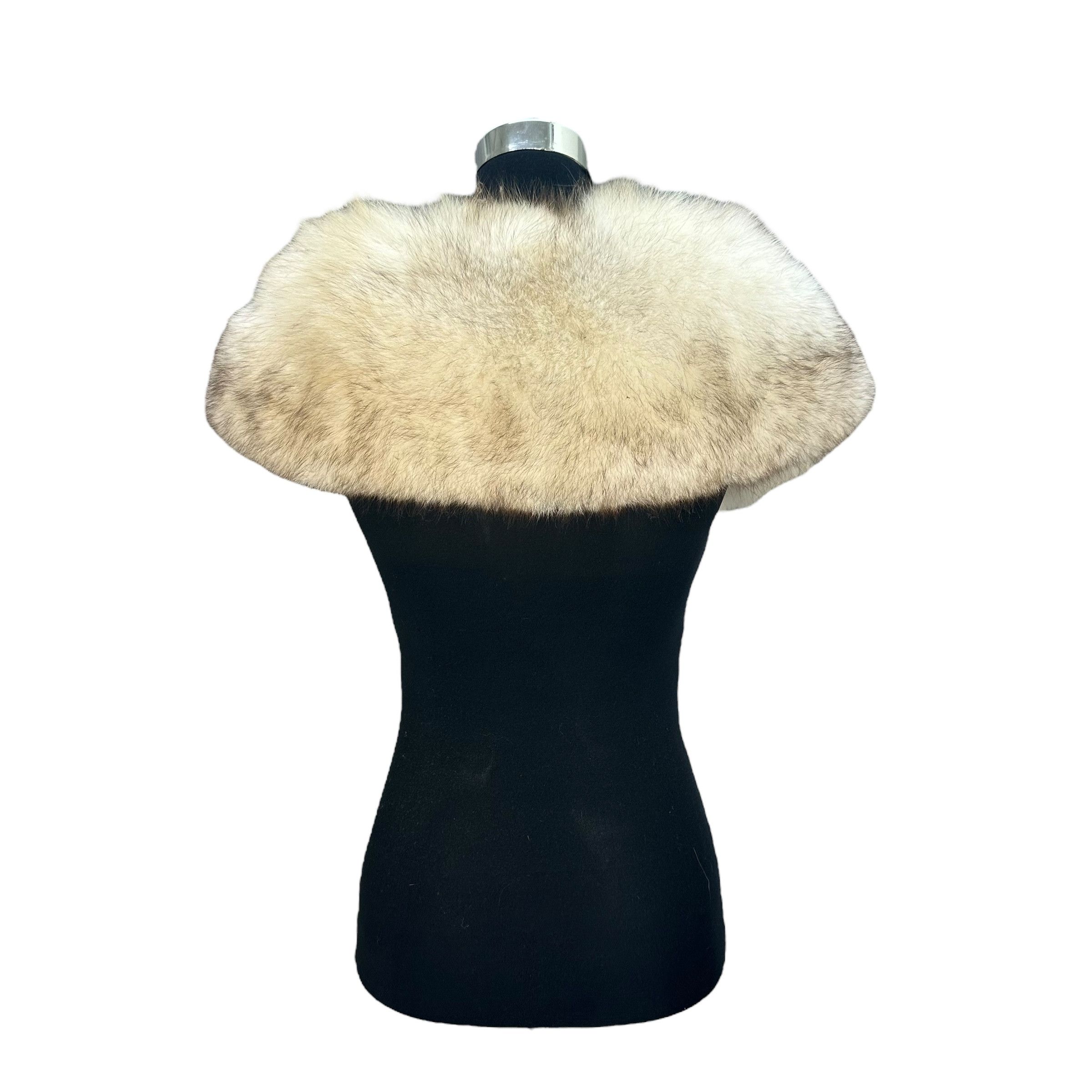 Sagafurs SAGA FOX TRIM BESATZ GARNITURE SHAWL COLLAR WRAP #8940-041 Size ONE SIZE - 5 Thumbnail