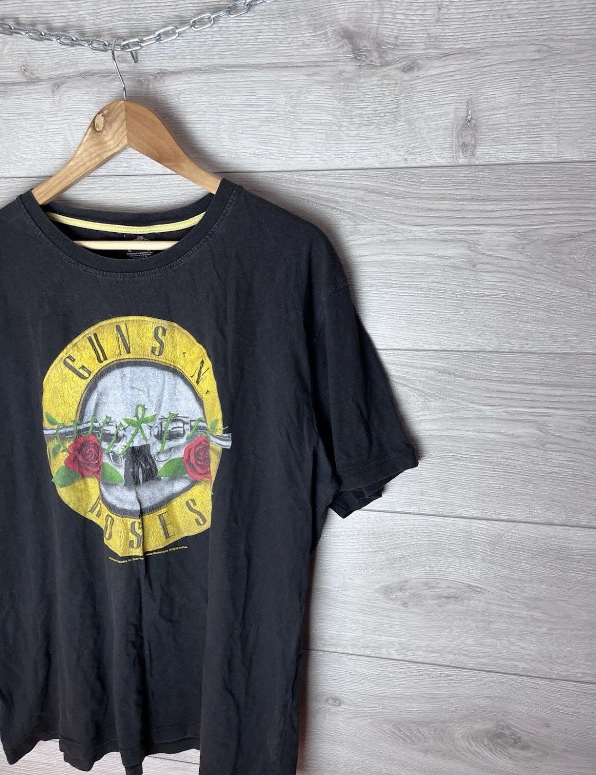 Vintage Vintage men’s t-shirt Rock merch Guns N Roses 2009 size Xl Size US XL / EU 56 / 4 - 2 Thumbnail