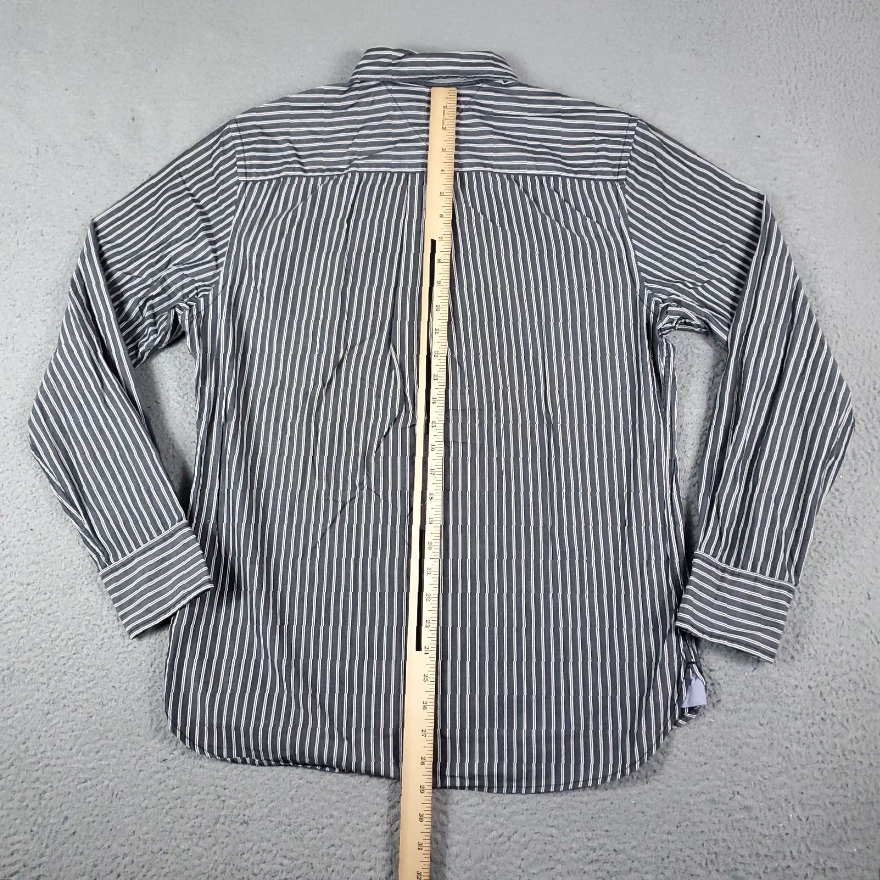 Tommy Hilfiger Tommy Hilfiger Gray Striped Button-Up Shirt Mens Medium Long Sleeve Casual Modern Preppy Size US M / EU 48-50 / 2 - 6 Thumbnail