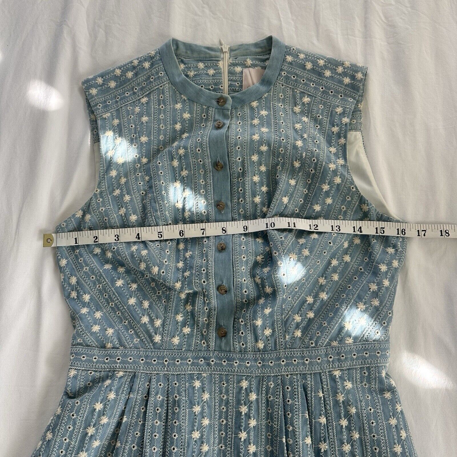 Other Gal Meets Glam Embroidered Chambray A-Line Blue Dress US 4 Size S / US 4 / IT 40 - 12 Thumbnail