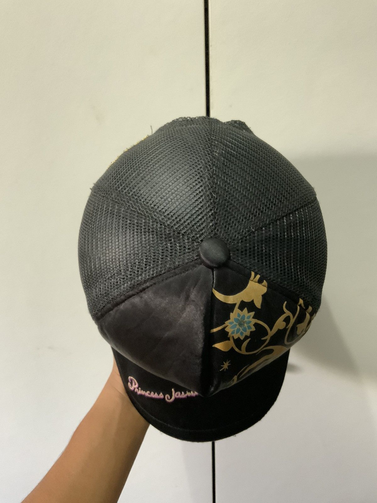 Disney Disney Princess Jasmine Trucker Hat Size ONE SIZE - 6 Thumbnail