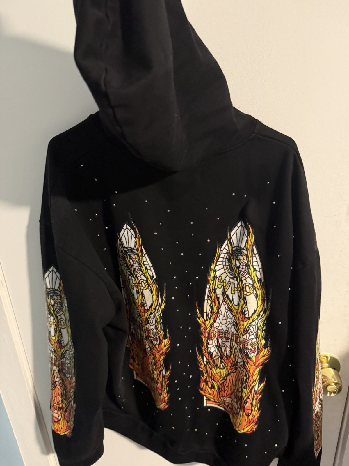 Who Decides War Who decide war black flame hoodie wdw Size US M / EU 48-50 / 2 - 2 Thumbnail