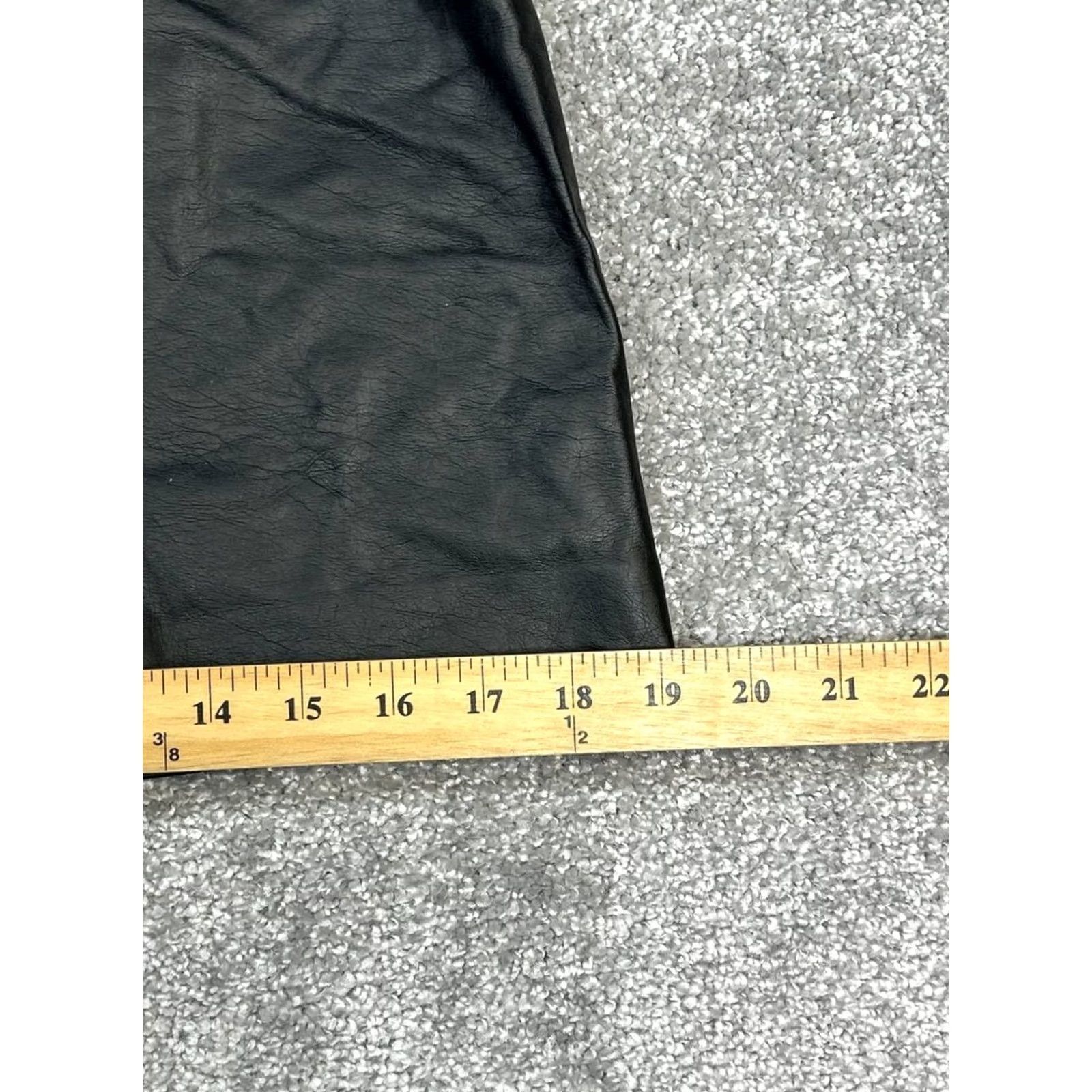 French Connection French Connection Bia Pu Mini Skirt Womens 0 Black Faux Leather Pockets Party Size 25" / US 0 / IT 36 - 4 Thumbnail