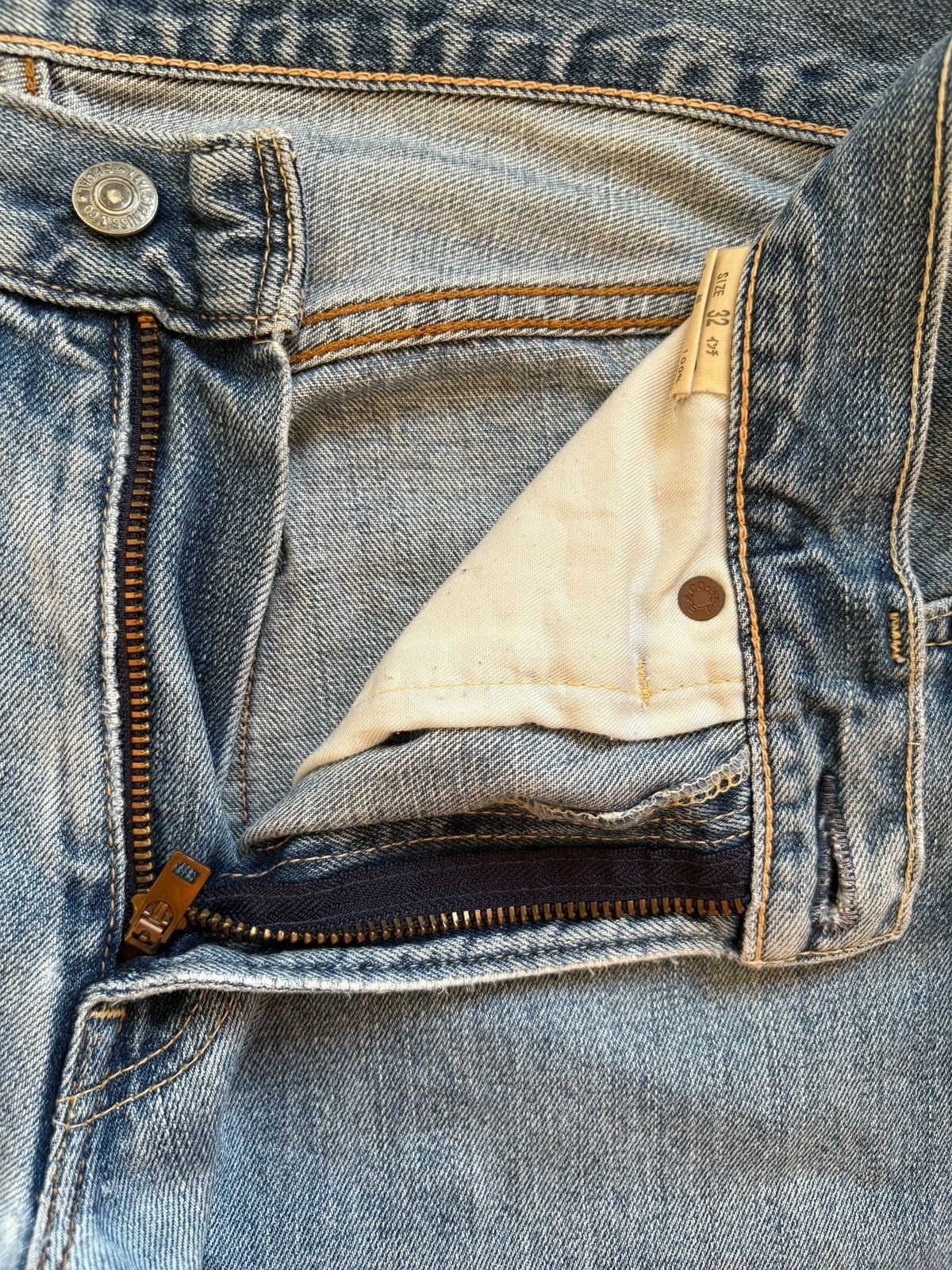 Levi's Vintage 90s Levis 503 Mud Wash Distressed Ripped Baggy Jeans Size US 32 / EU 48 - 9 Thumbnail