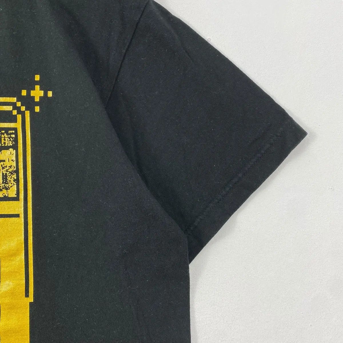 Japanese Brand SNK The Future Is Now Pixel Label Game Tee Shirt Large Size Size US L / EU 52-54 / 3 - 4 Thumbnail