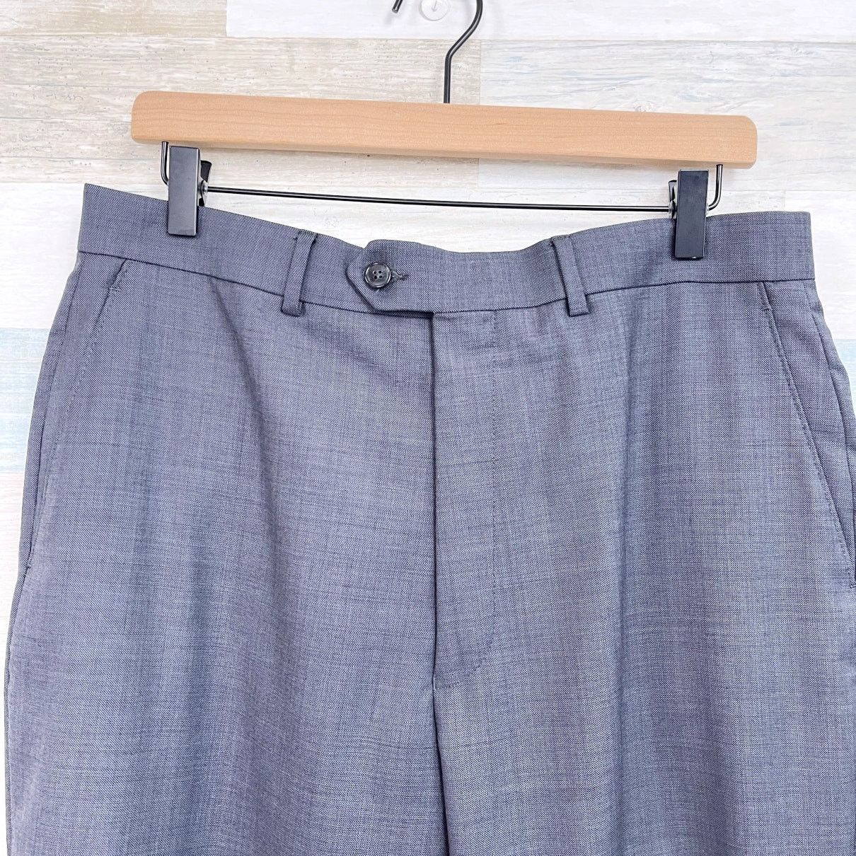 Jos. A. Bank Jos A Bank Travelers Tailored Fit Suit Gray Mens 41L Size 40L - 9 Thumbnail