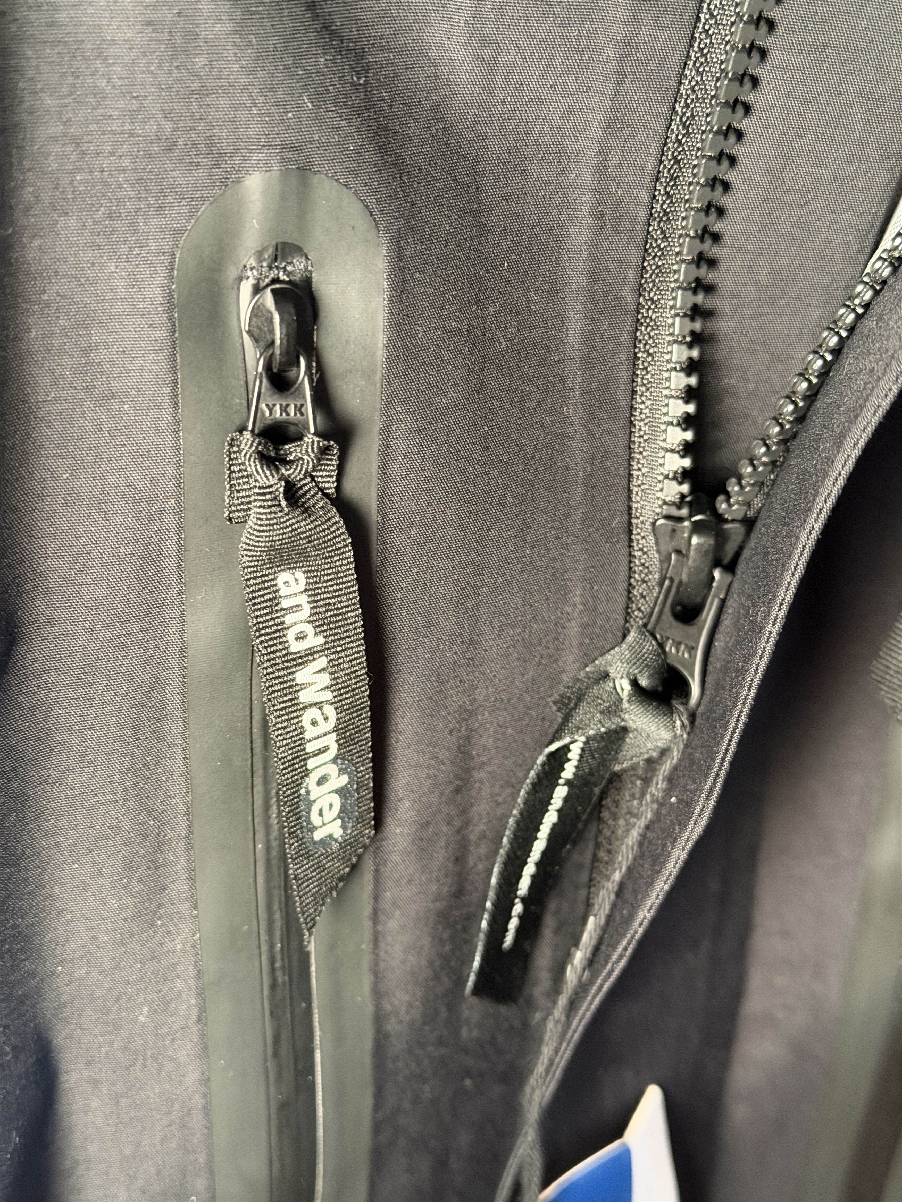 And Wander And Wander 2.5L Hiker Jacket Size US L / EU 52-54 / 3 - 7 Thumbnail
