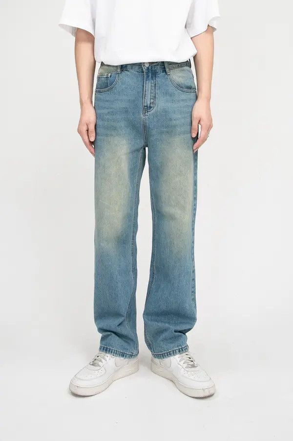Japanese Brand Men's wide-leg vintage distressed loose straight jeans Size US 34 / EU 50 - 1 Thumbnail