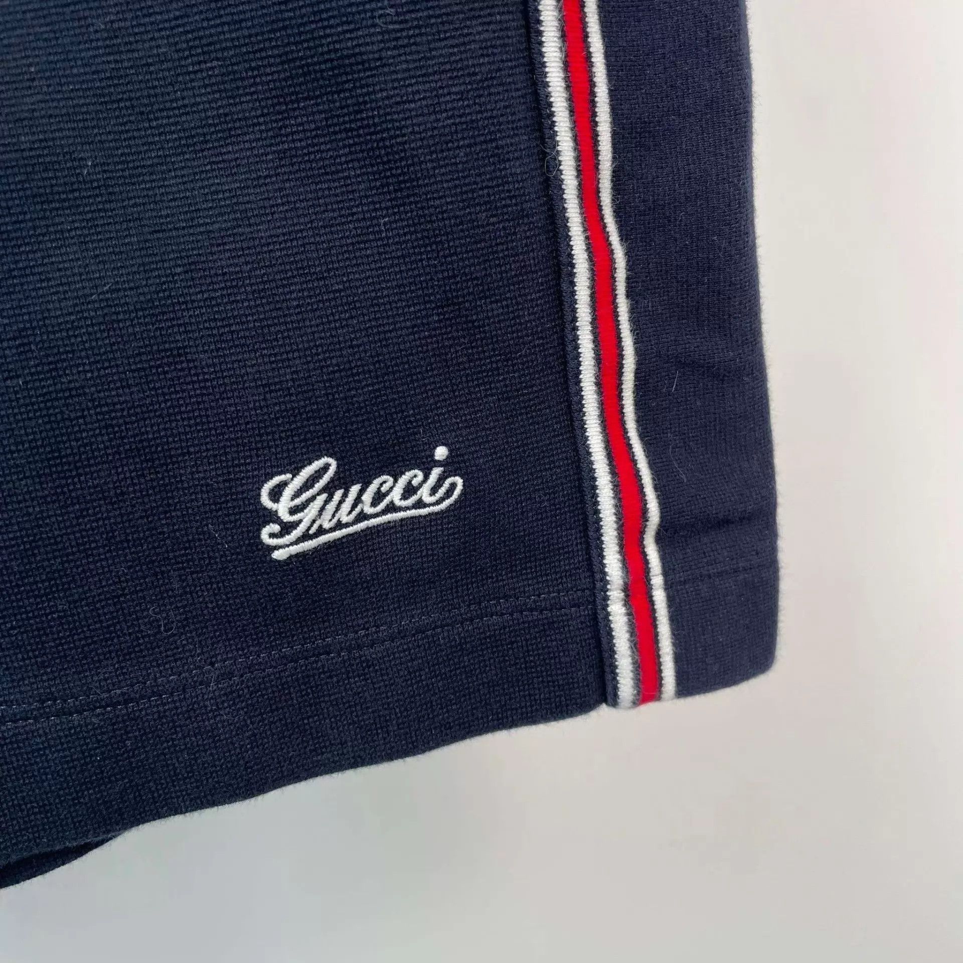 Gucci Gucci black red stripe short S Size US 30 / EU 46 - 5 Thumbnail