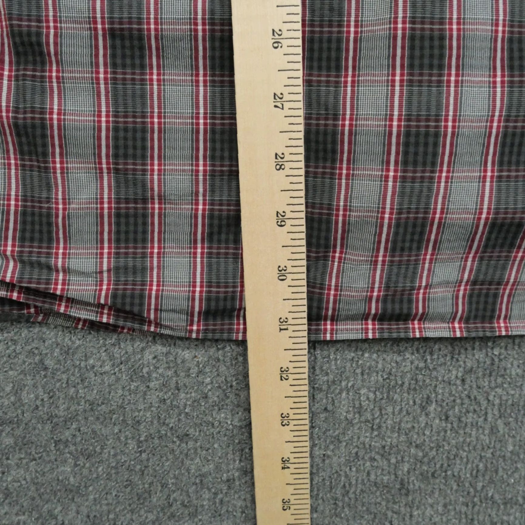 Vintage VINTAGE Rowm Shirt Mens 3XT 3XL Tall Button-Down Cotton Plaid Grey Red Casual Size US XXL / EU 58 / 5 - 8 Thumbnail