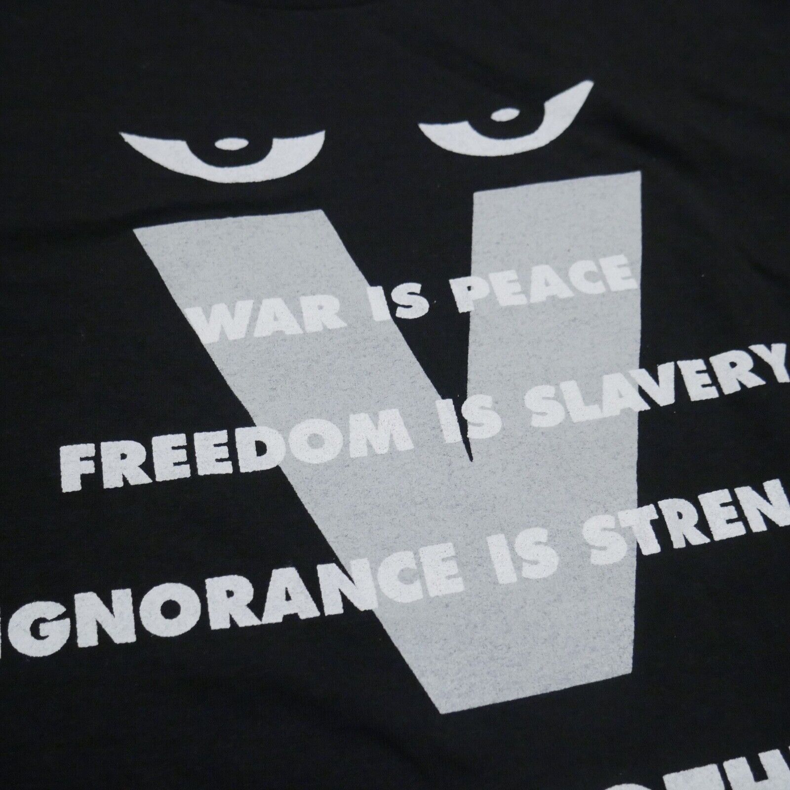Delta Vintage V For Vendetta Movie Promo George Orwell T Shirt XL Size US XL / EU 56 / 4 - 9 Thumbnail