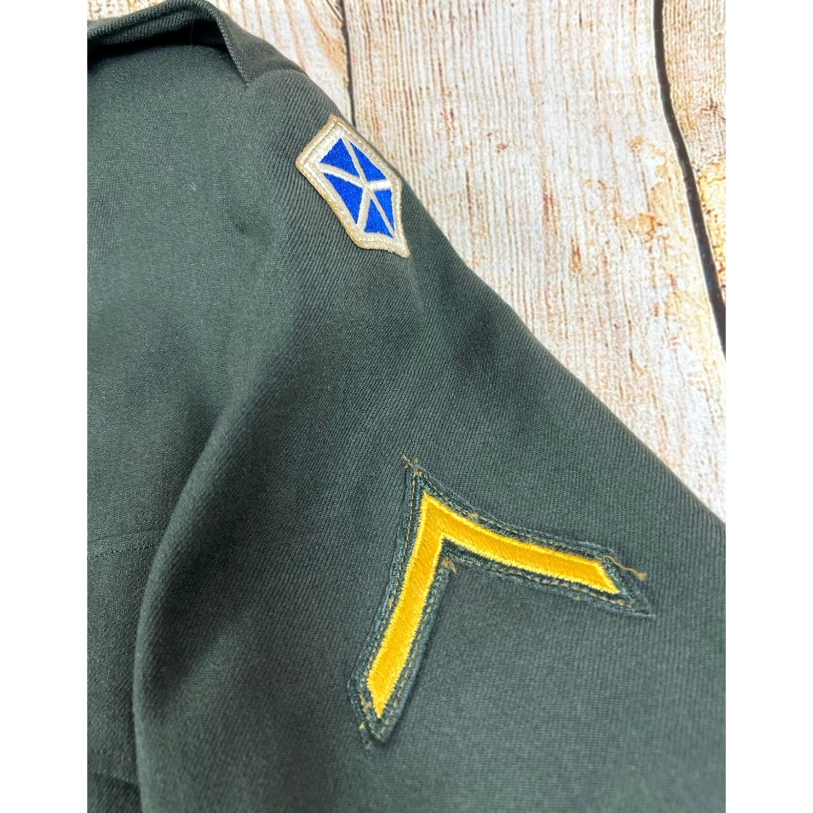 Vintage VINTAGE Military Blazer Army Green Wool 42 Regular Men Jacket Used Stains on Sleeves Size 42R - 5 Thumbnail