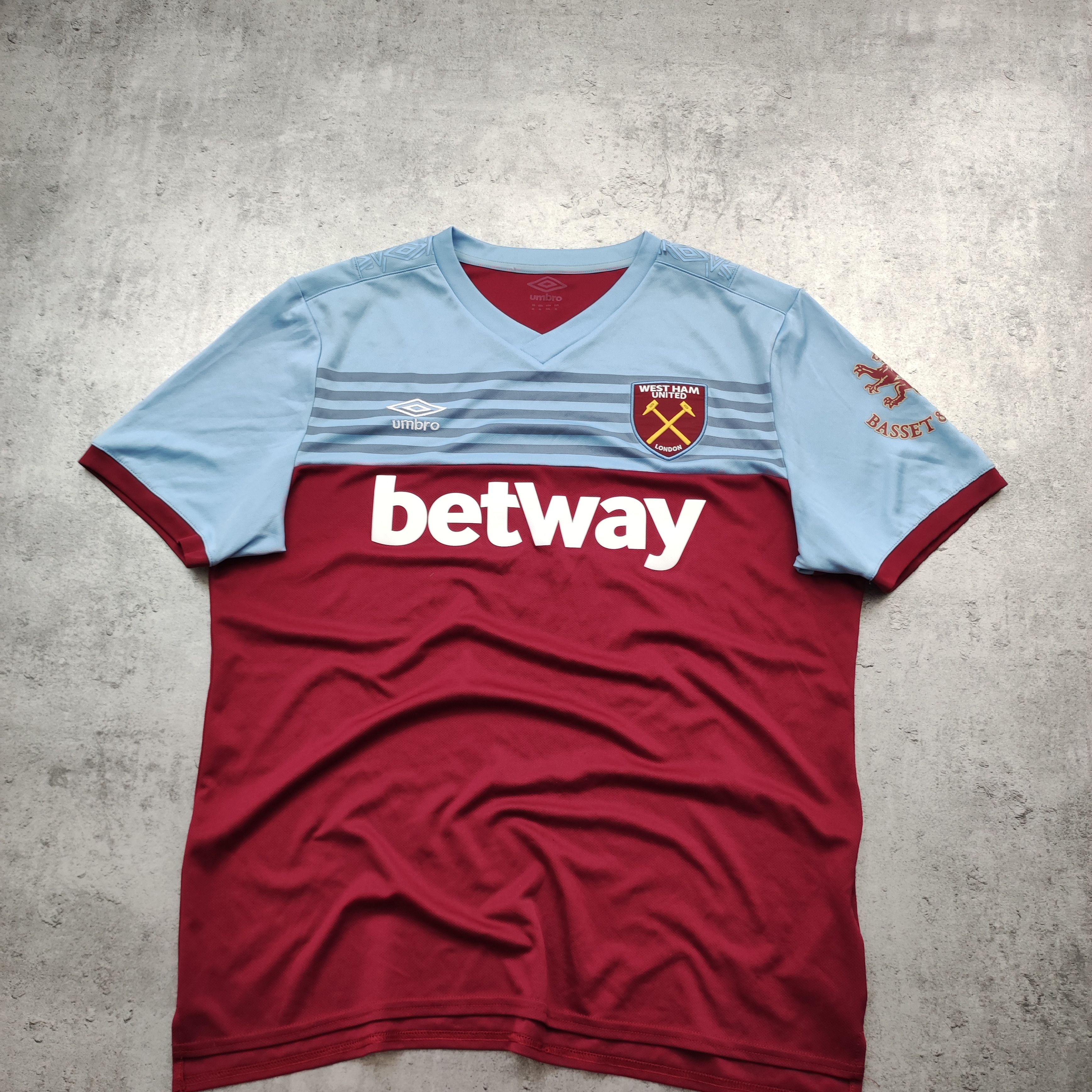 Umbro Rare Football West Ham United x Umbro 2019/20 Home Jersey Size US XL / EU 56 / 4 - 2 Thumbnail