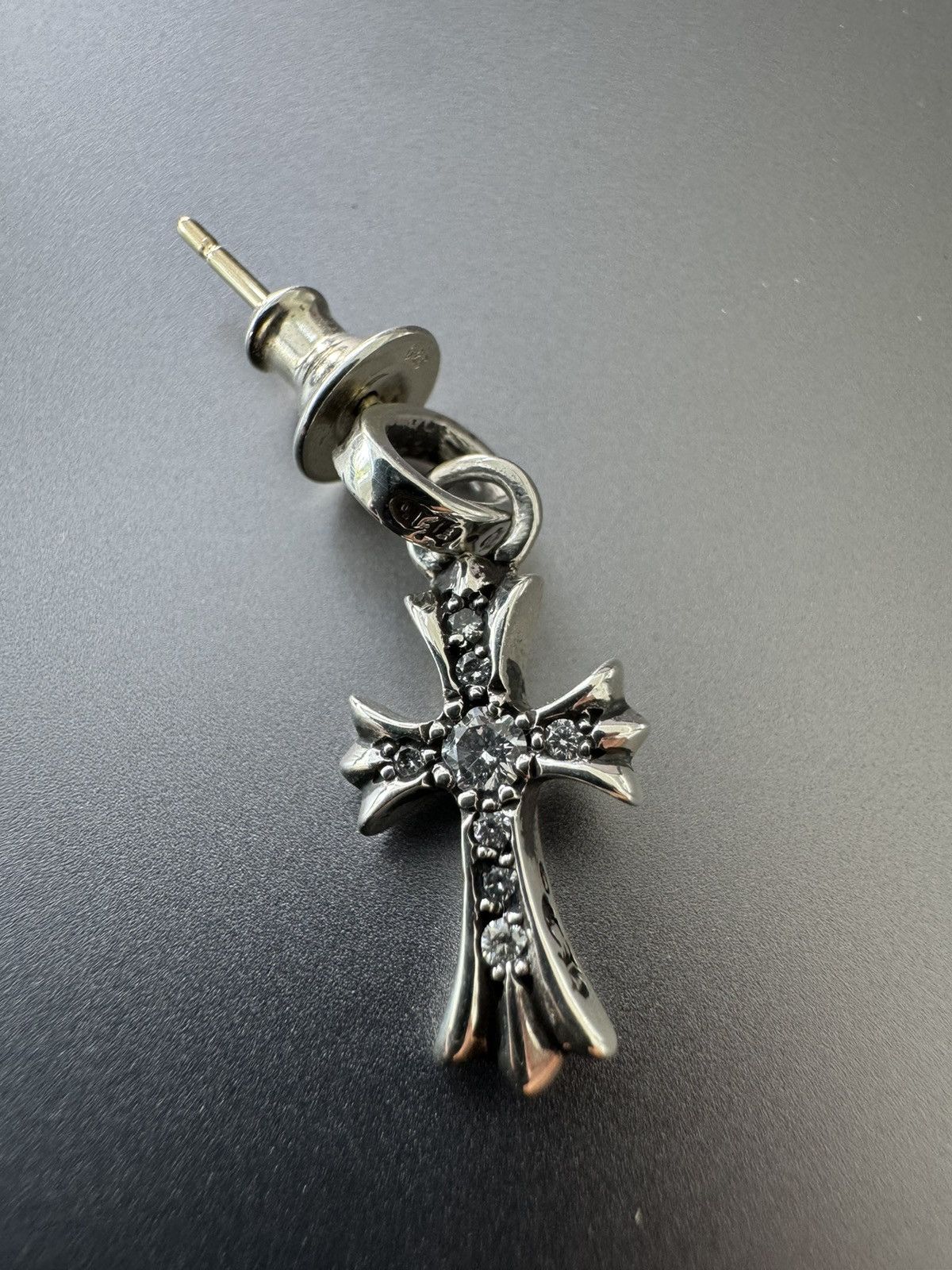 Chrome Hearts Chrome Hearts Diamond Baby Fat Cross Earring Chrome Hearts Chrome Hearts Diamond Baby Fat Cross Earring